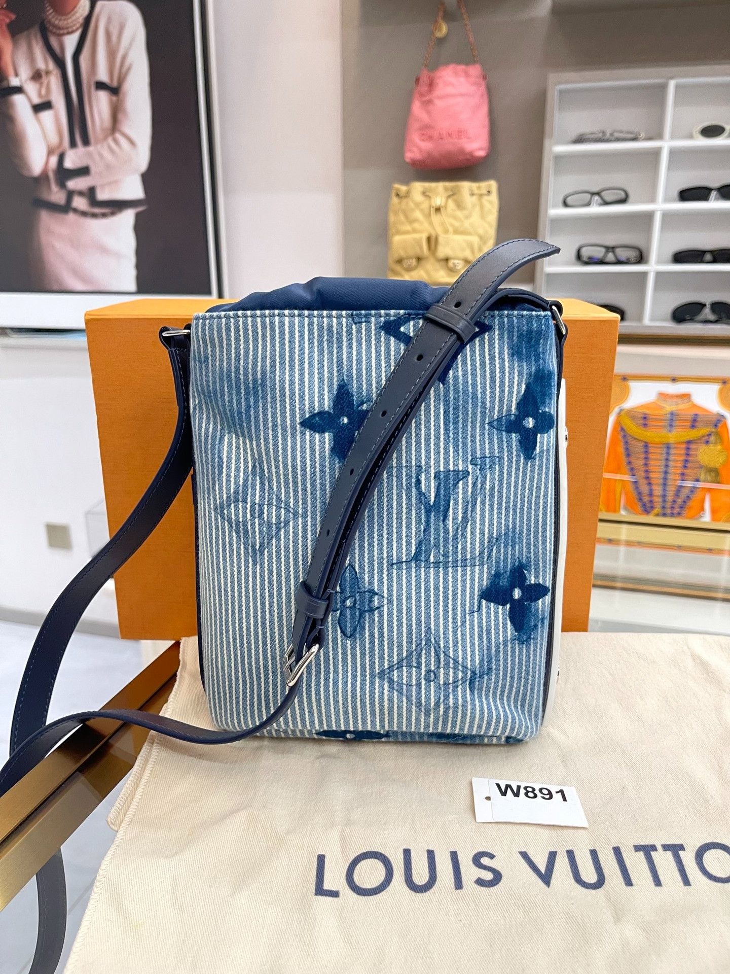 Louis Vuitton Pre-loved Bag Very good condition Size ONE SIZE - 7 Thumbnail