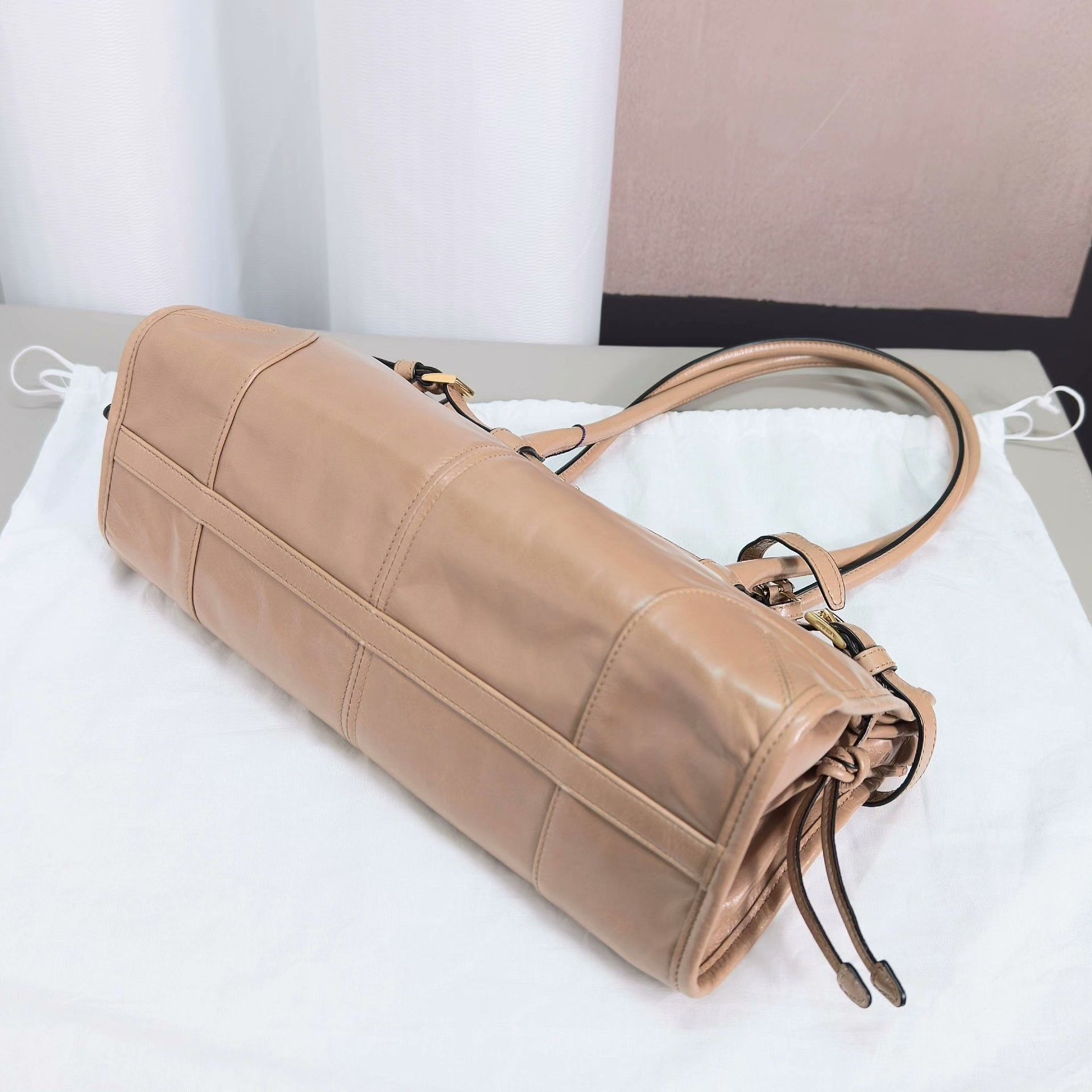 Prada Pre-loved Bag Very good condition Size ONE SIZE - 4 Thumbnail