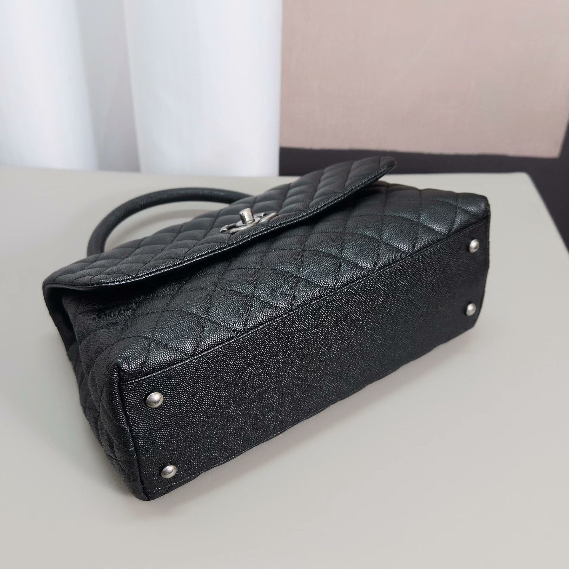 Chanel Pre-loved Bag Very good condition Size ONE SIZE - 3 Thumbnail