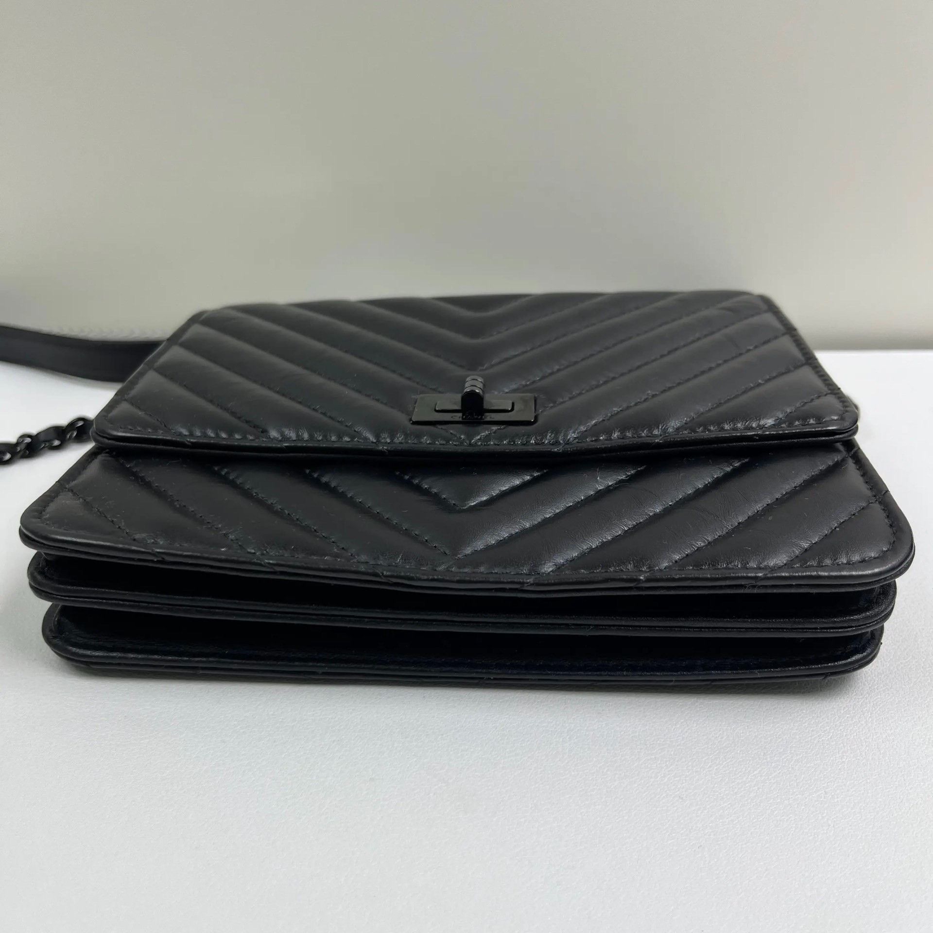 Chanel Pre-loved Bag Very good condition Size ONE SIZE - 6 Thumbnail