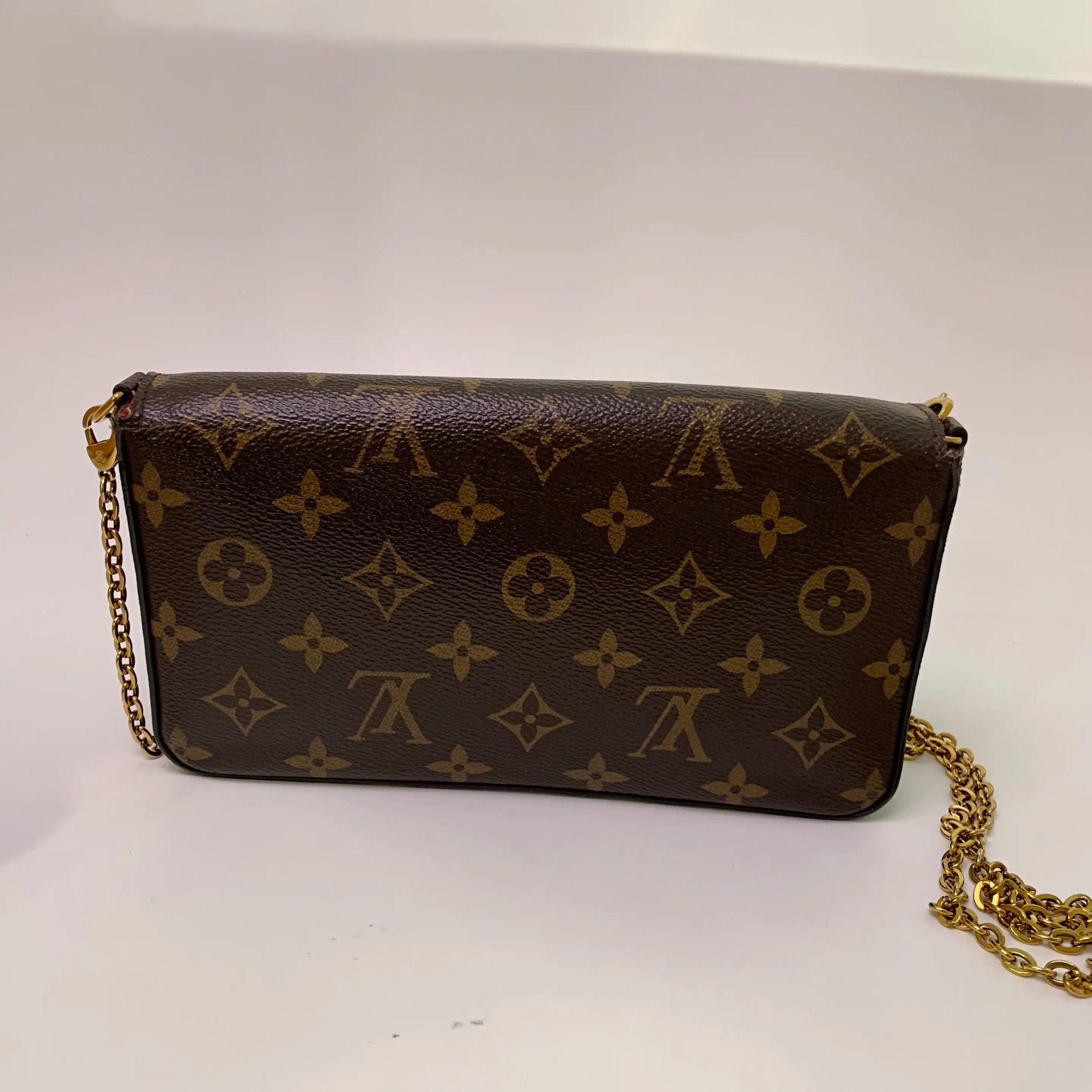 Louis Vuitton Pre-loved Bag Very good condition Size ONE SIZE - 7 Thumbnail