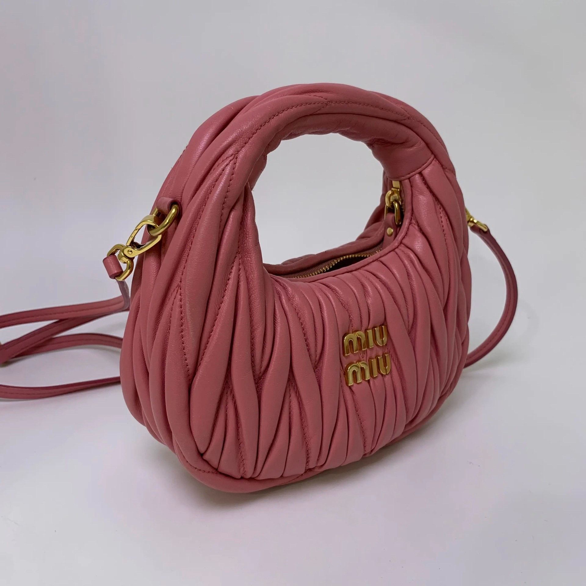 Miu Miu Pre-loved Bag Very good condition Size ONE SIZE - 3 Thumbnail