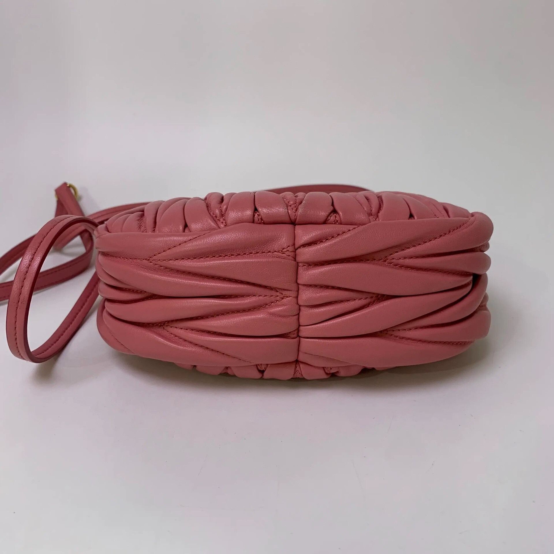 Miu Miu Pre-loved Bag Very good condition Size ONE SIZE - 7 Thumbnail