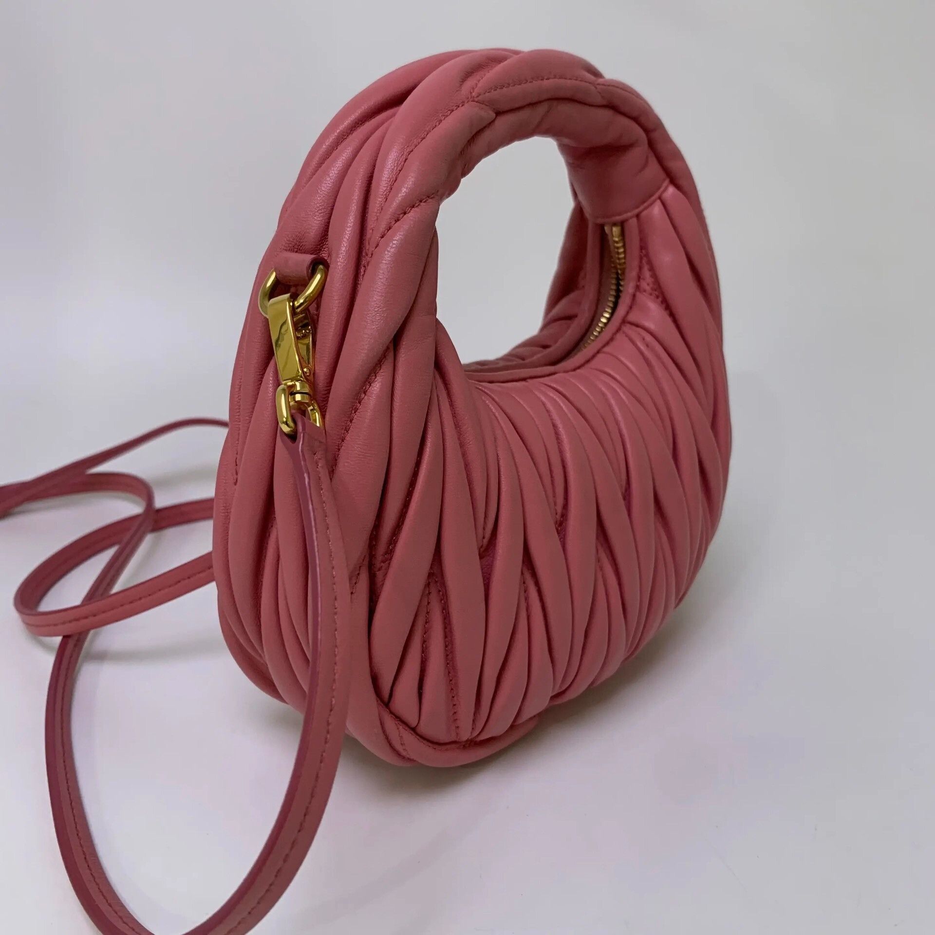 Miu Miu Pre-loved Bag Very good condition Size ONE SIZE - 9 Thumbnail