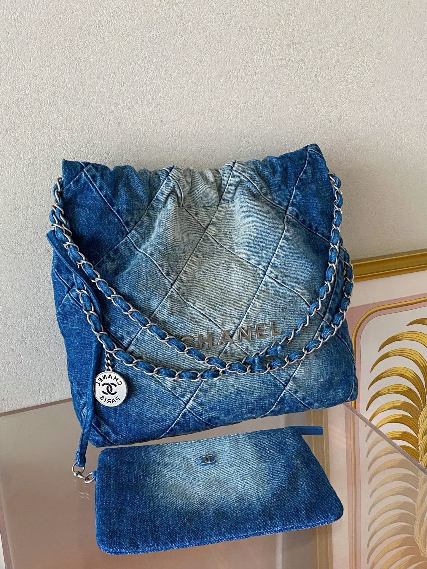 Chanel Pre-loved Bag Very good condition Size ONE SIZE - 2 Thumbnail