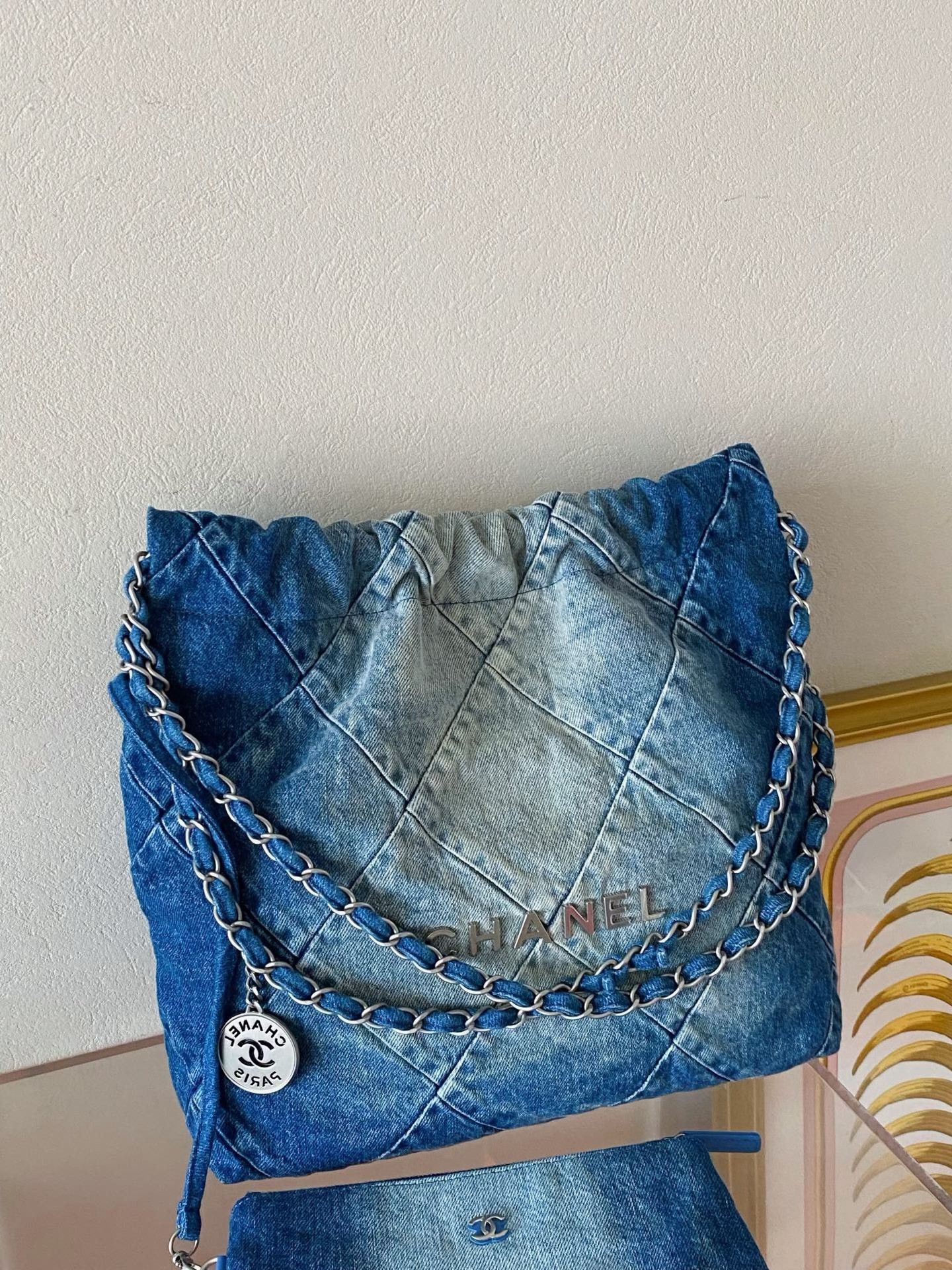 Chanel Pre-loved Bag Very good condition Size ONE SIZE - 3 Thumbnail