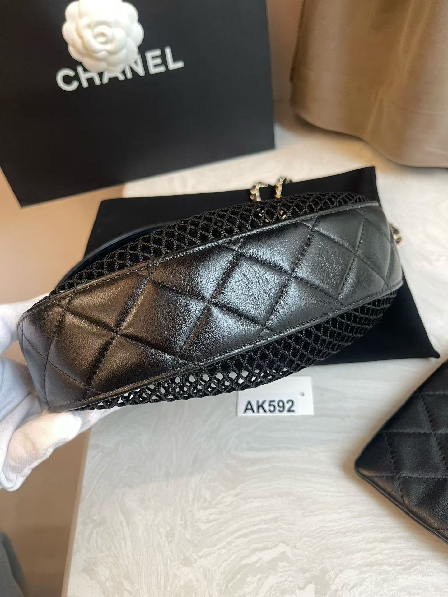 Chanel Pre-loved Bag Very good condition Size ONE SIZE - 6 Thumbnail