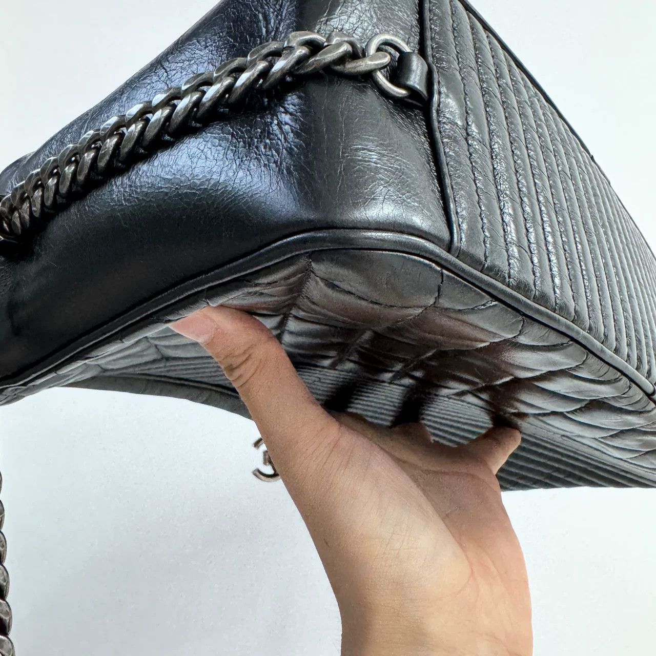 Chanel Pre-loved Bag Very good condition Size ONE SIZE - 6 Thumbnail