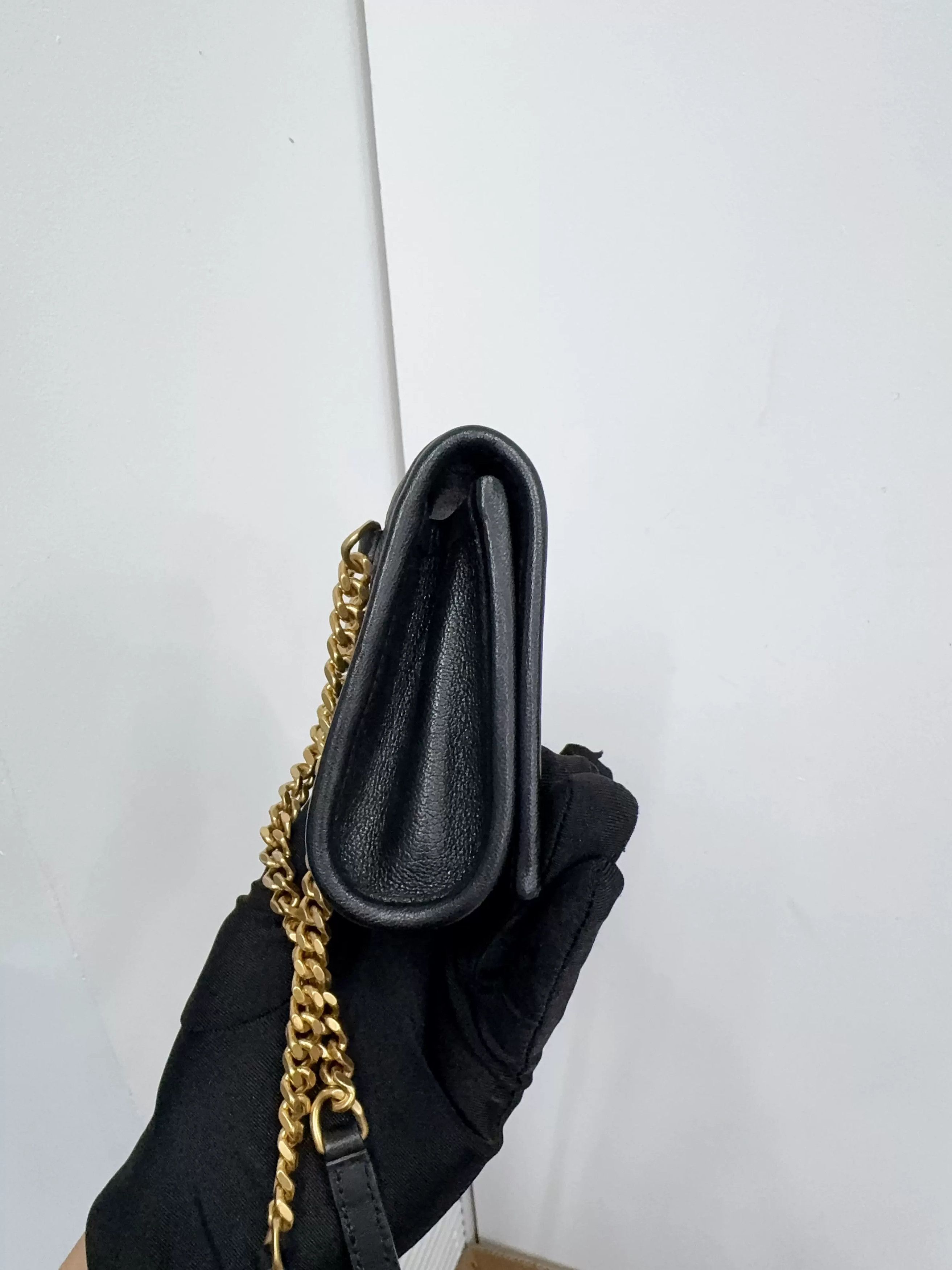 Saint Laurent Paris Pre-loved Bag Very good condition Size ONE SIZE - 6 Thumbnail