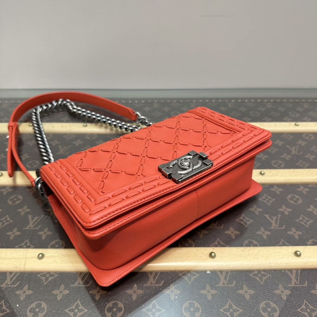 Chanel Pre-loved Bag Very good condition Size ONE SIZE - 3 Thumbnail