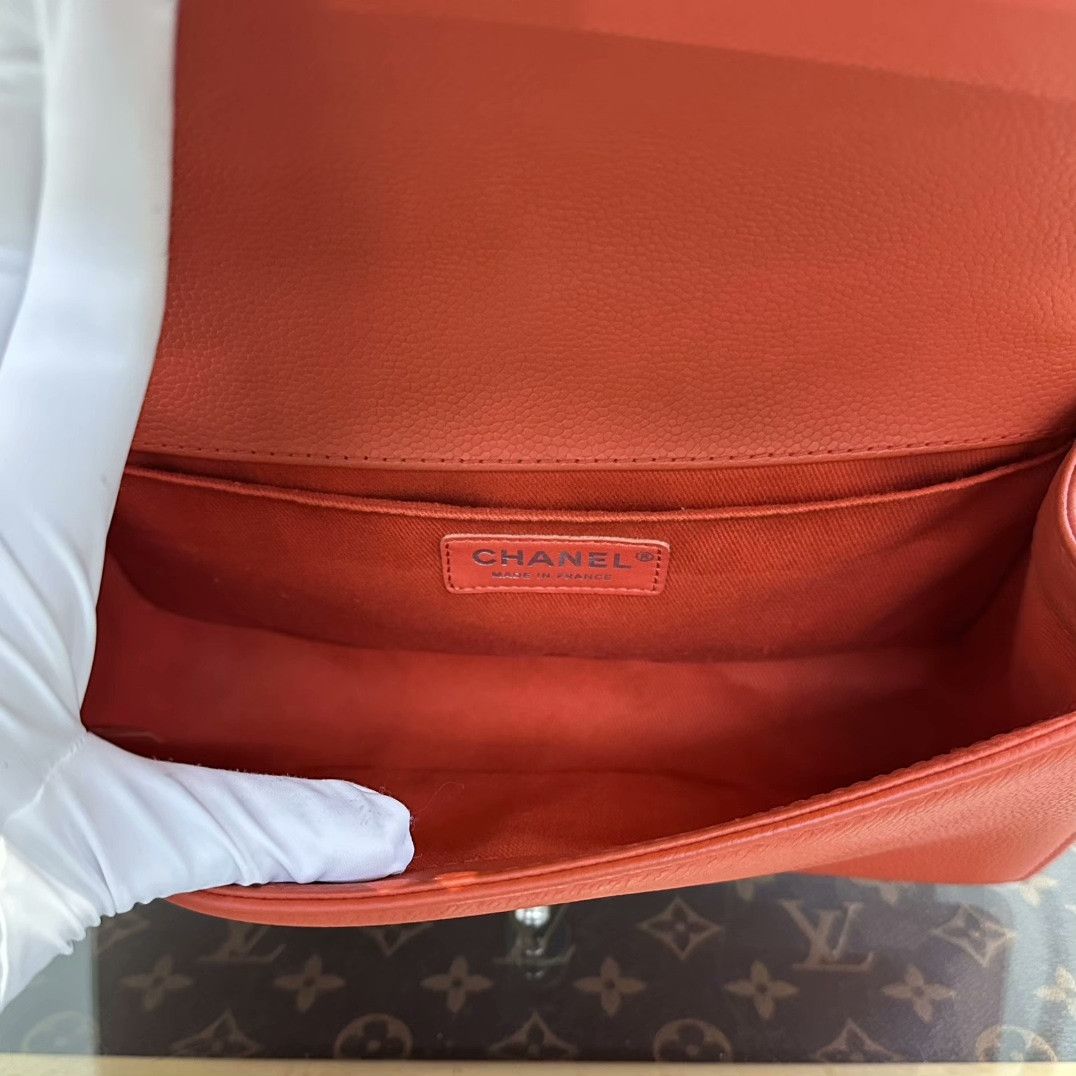 Chanel Pre-loved Bag Very good condition Size ONE SIZE - 6 Thumbnail
