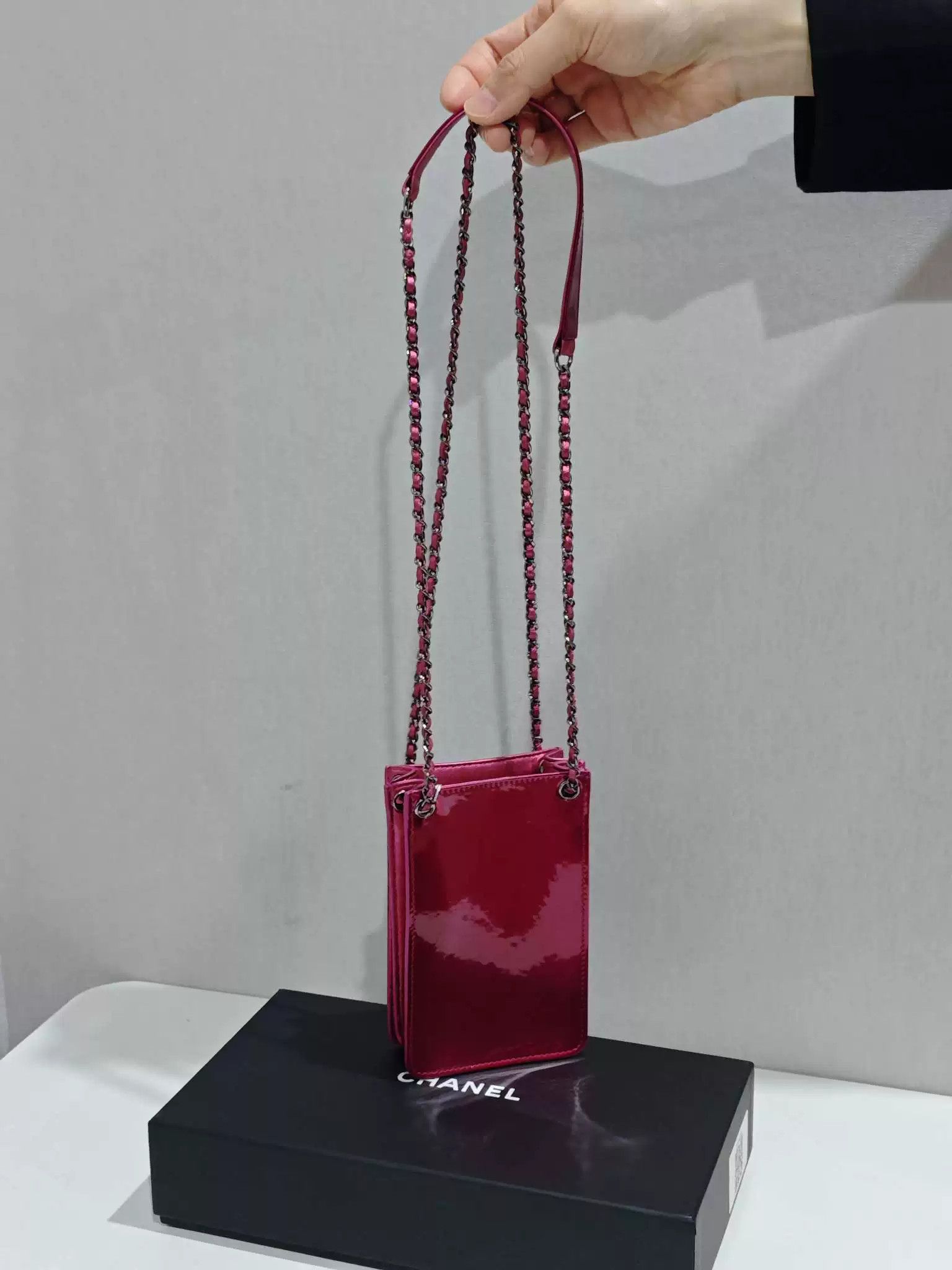 Chanel Pre-loved Bag Very good condition Size ONE SIZE - 2 Thumbnail