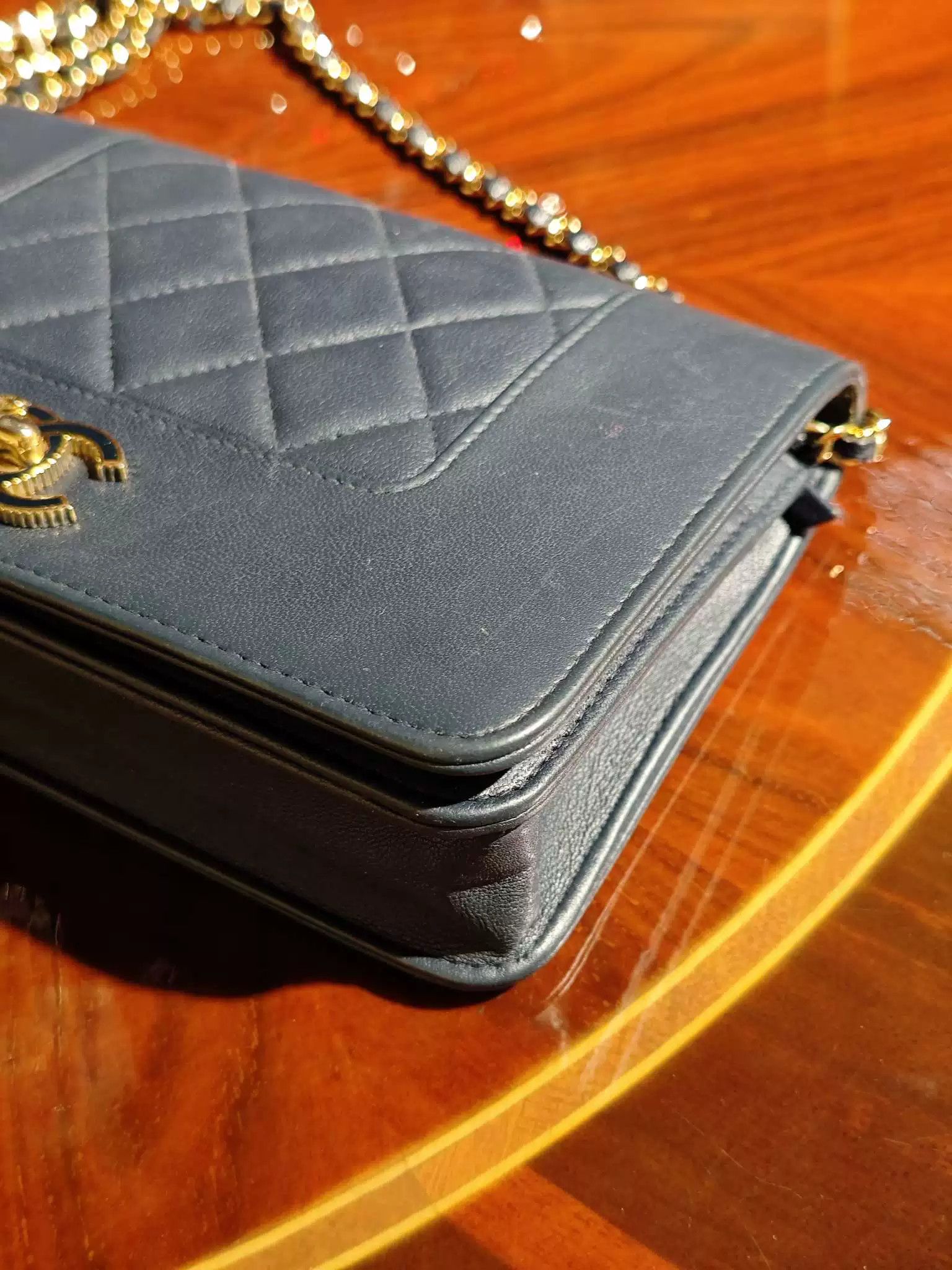 Chanel Pre-loved Bag Very good condition Size ONE SIZE - 6 Thumbnail