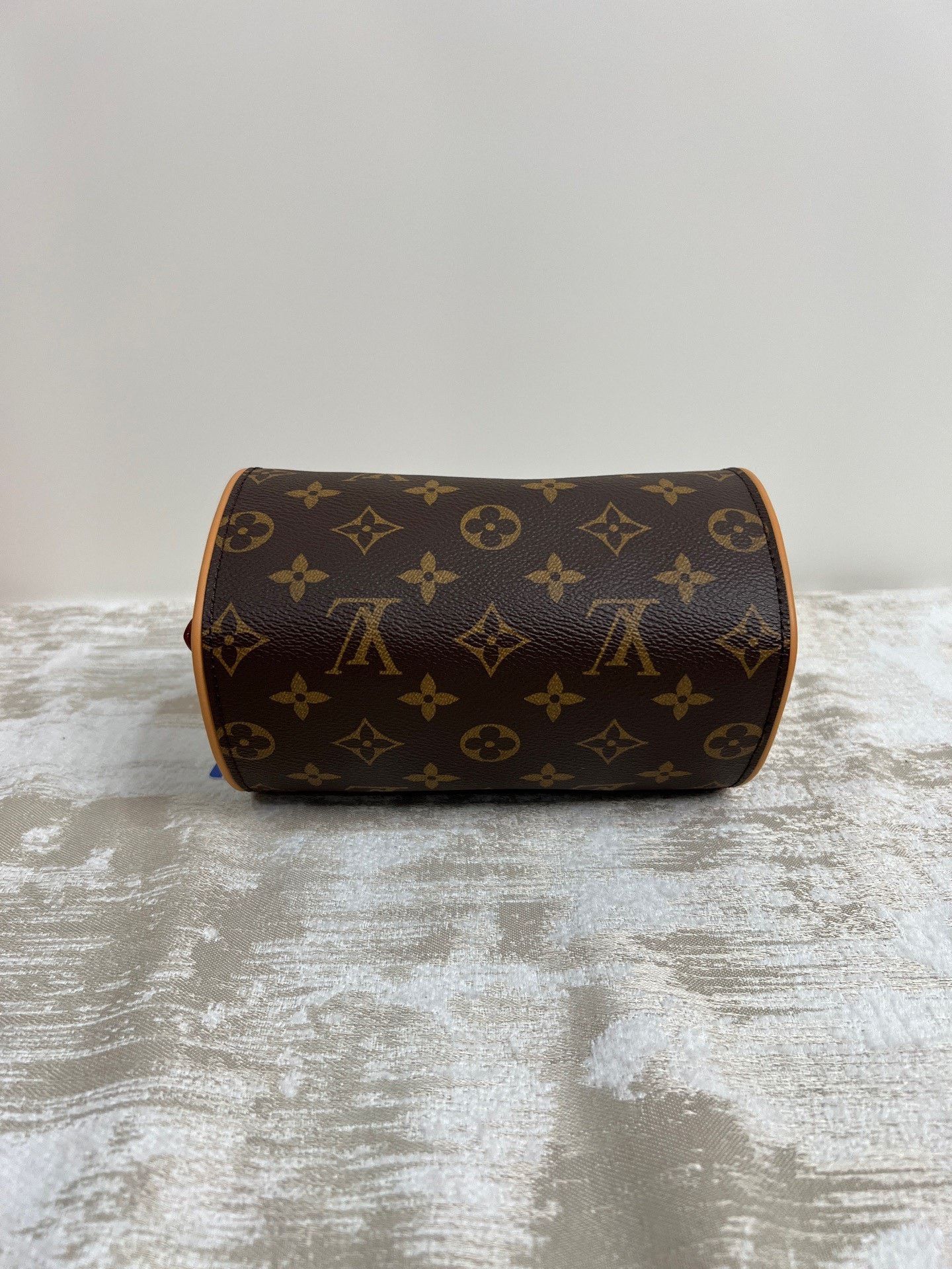 Louis Vuitton Pre-loved Bag Brand new condition Size ONE SIZE - 5 Thumbnail