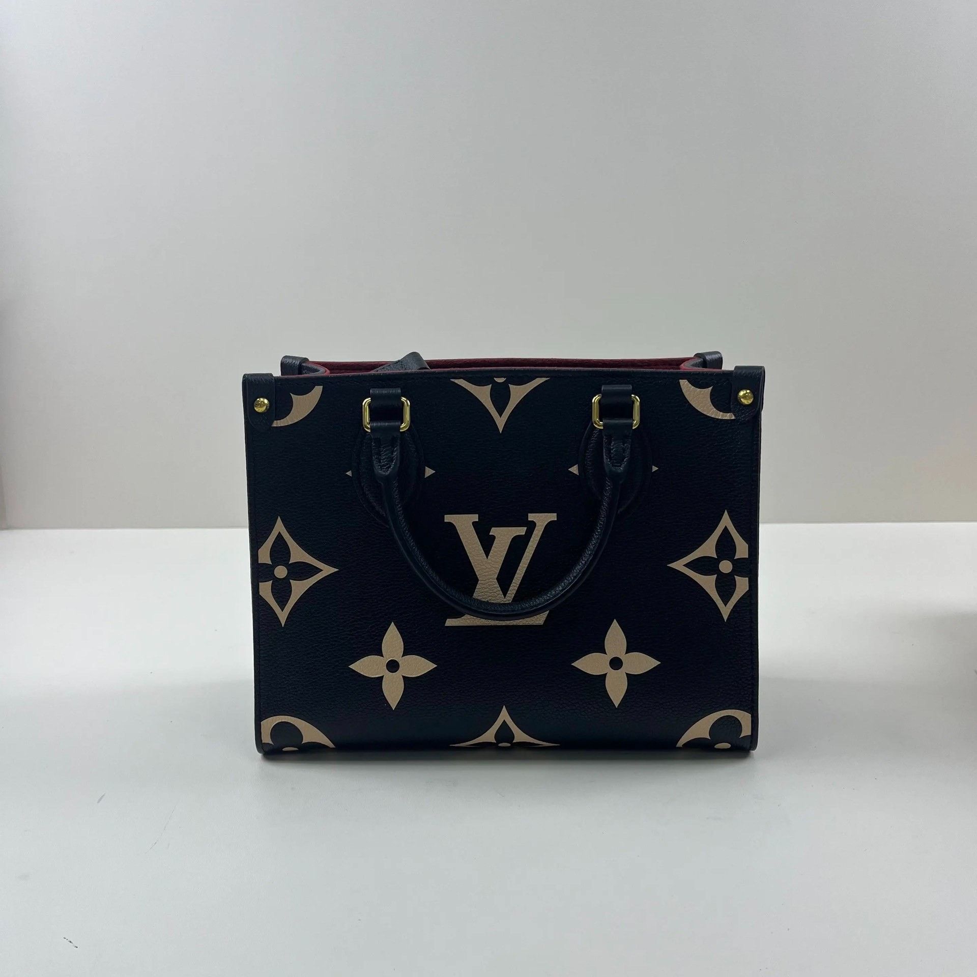 Louis Vuitton Pre-loved Bag Brand new condition Size ONE SIZE - 3 Thumbnail