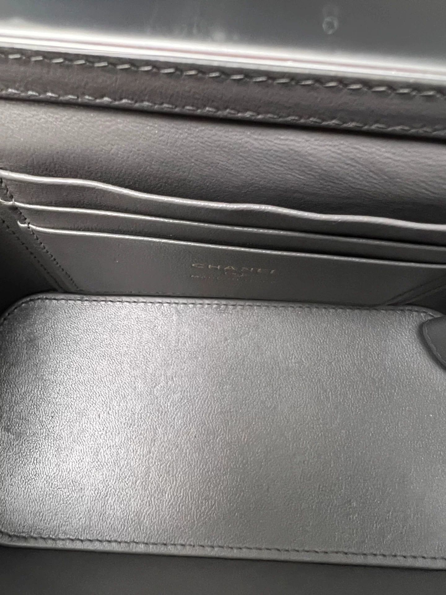 Chanel Pre-loved Bag Very good condition Size ONE SIZE - 5 Thumbnail
