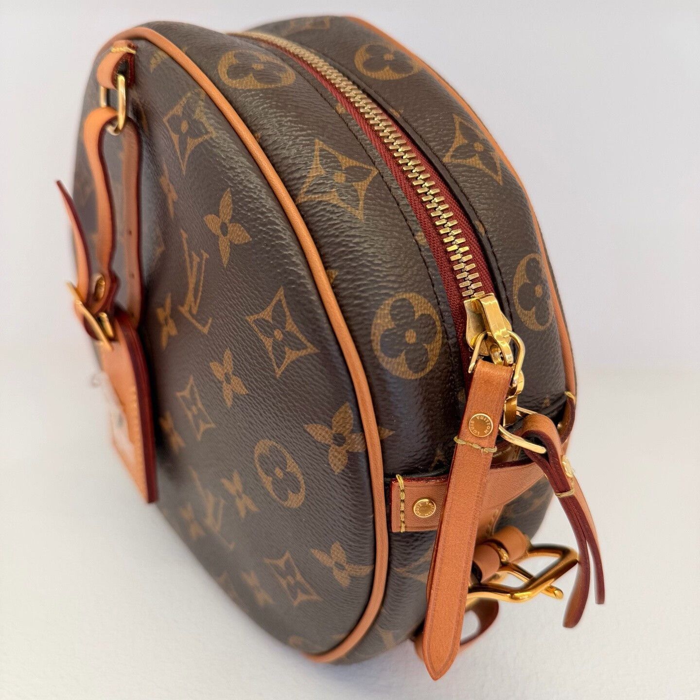 Louis Vuitton Pre-loved Bag Very good condition Size ONE SIZE - 4 Thumbnail
