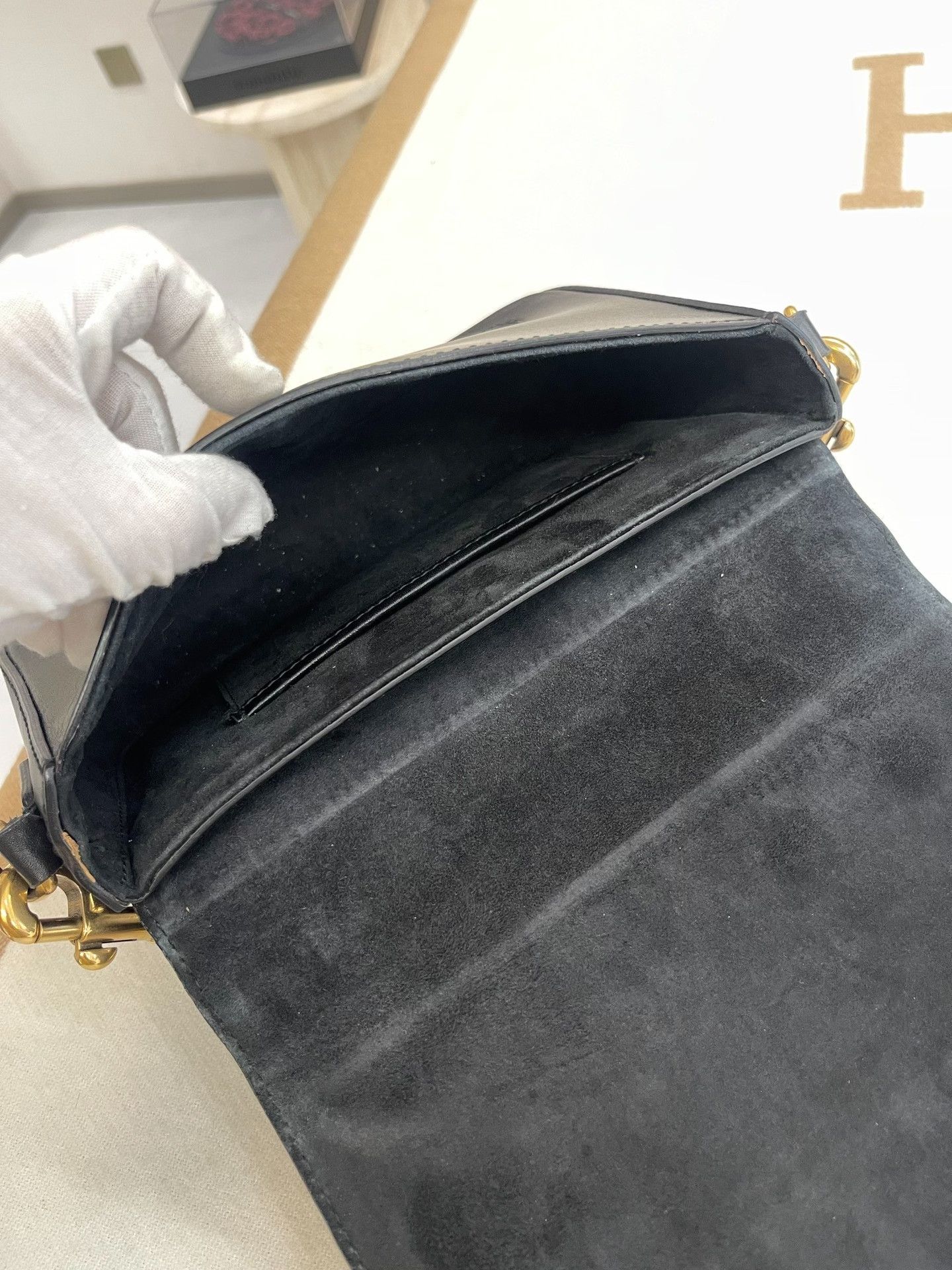 Dior Pre-loved Bag Very good condition Size ONE SIZE - 9 Thumbnail
