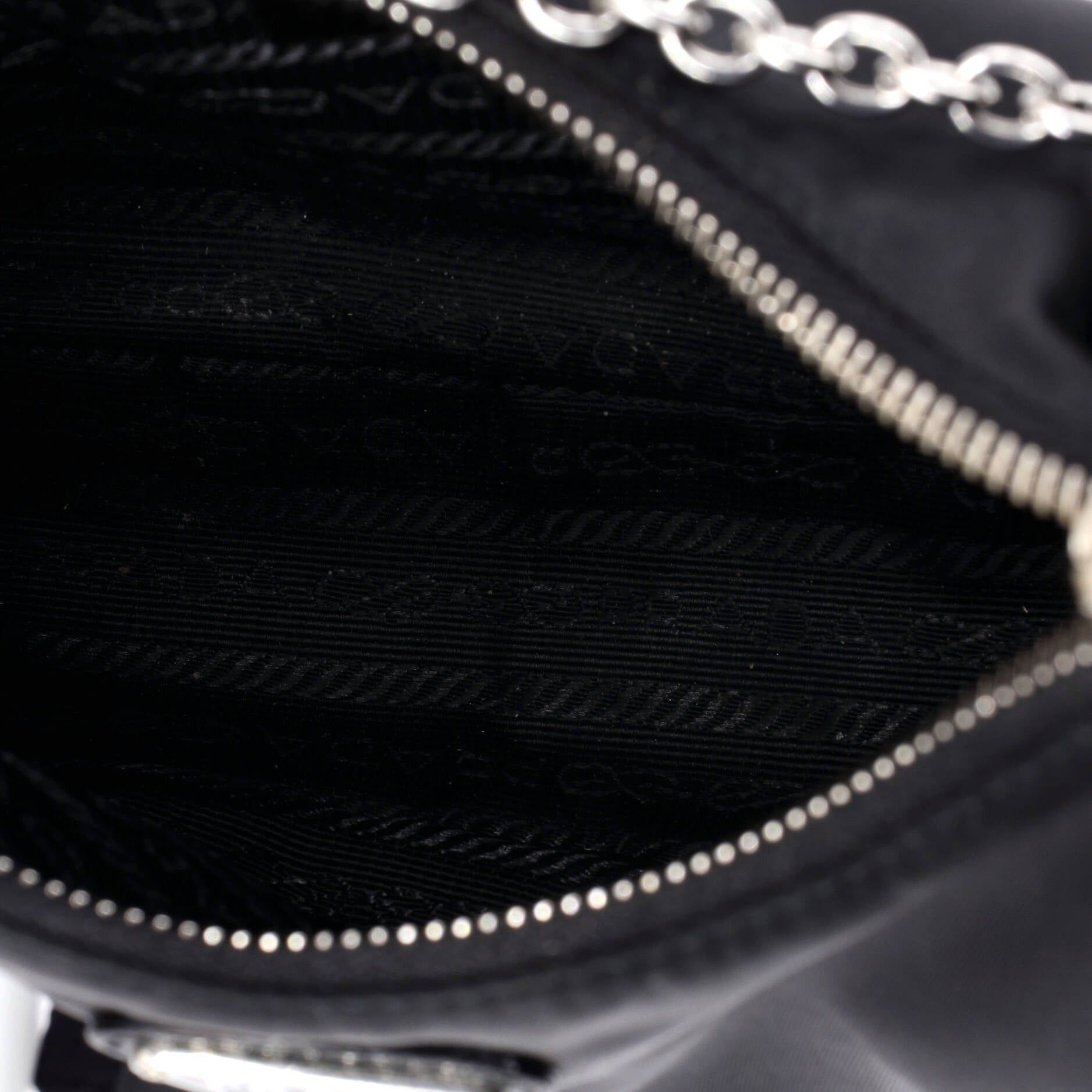 Prada Re-Edition 2005 Shoulder Bag Size ONE SIZE - 5 Thumbnail