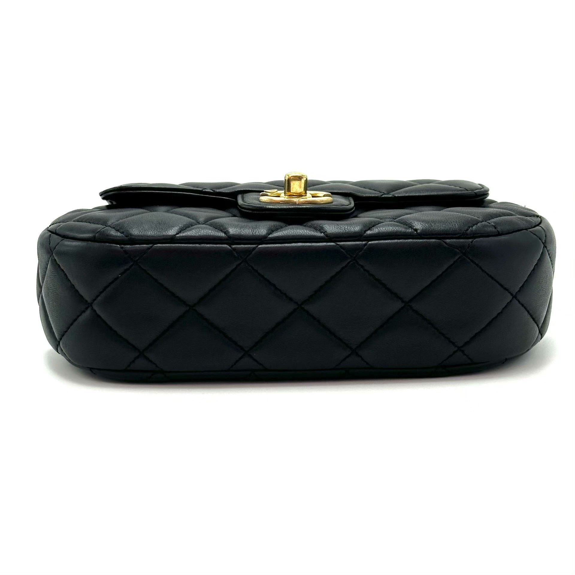 Chanel Pre-loved Bag Very good condition Size ONE SIZE - 5 Thumbnail