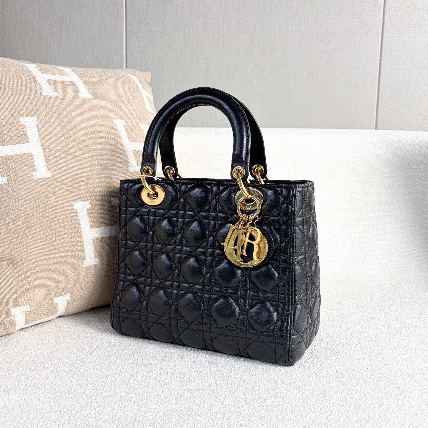 Dior Pre-loved Bag Very good condition Size ONE SIZE - 4 Thumbnail