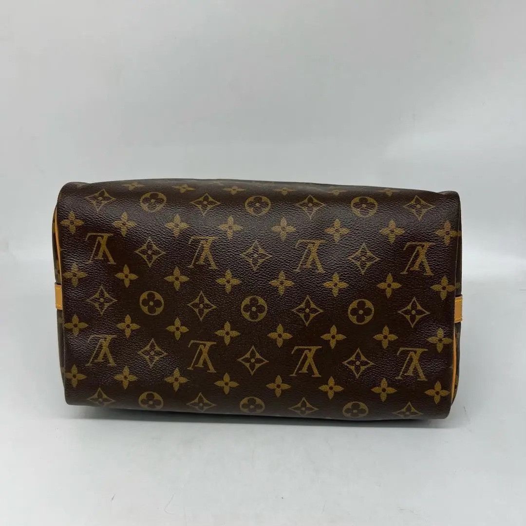 Louis Vuitton Pre-loved Bag Very good condition Size ONE SIZE - 8 Thumbnail