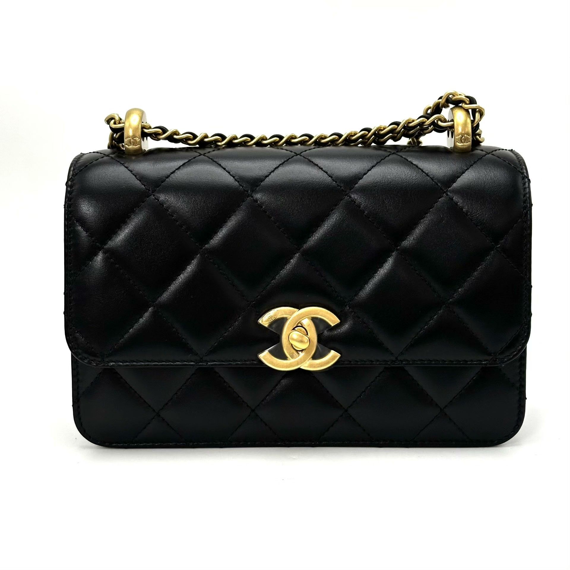 Chanel Pre-loved Bag Very good condition Size ONE SIZE - 2 Thumbnail