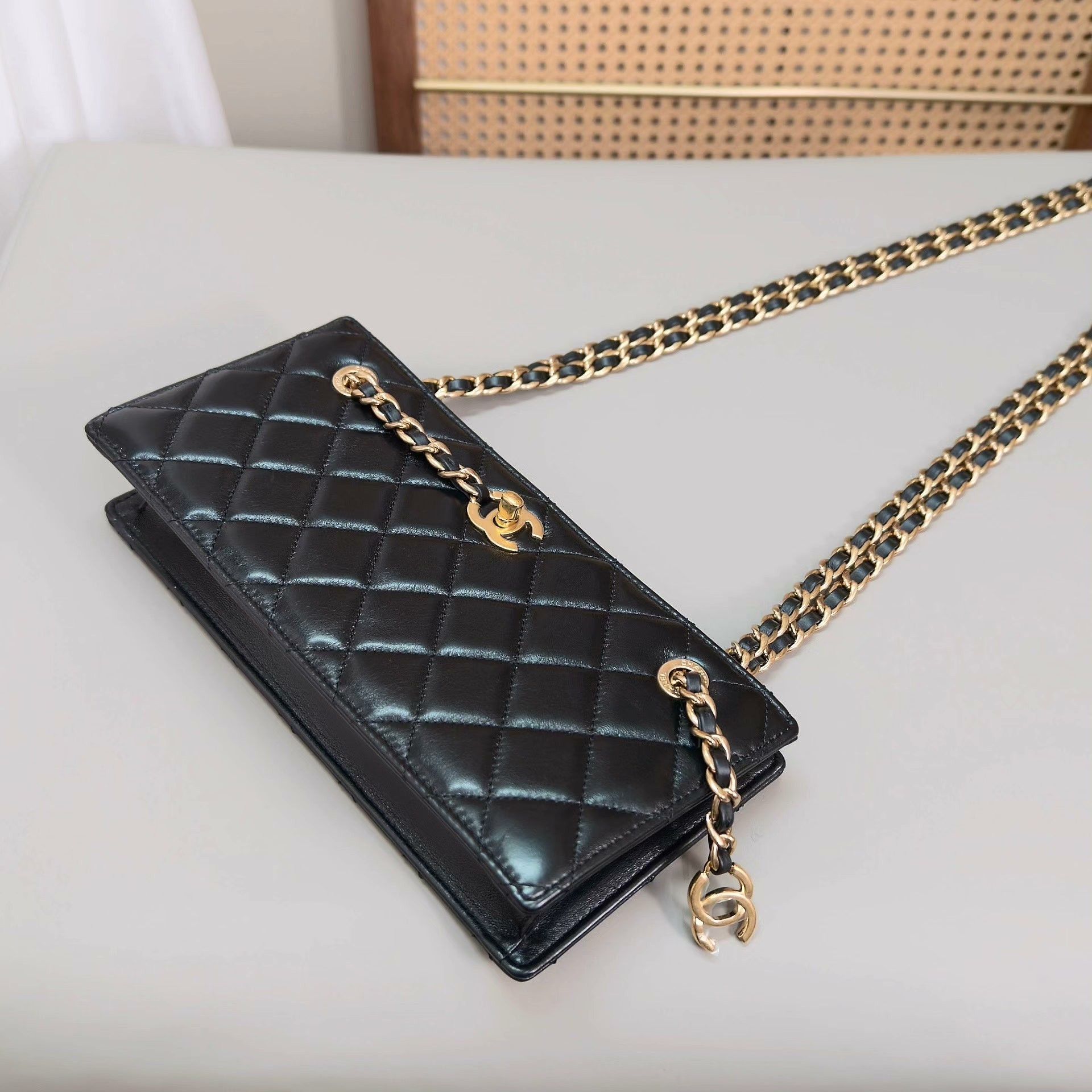 Chanel Pre-loved Bag Very good condition Size ONE SIZE - 3 Thumbnail
