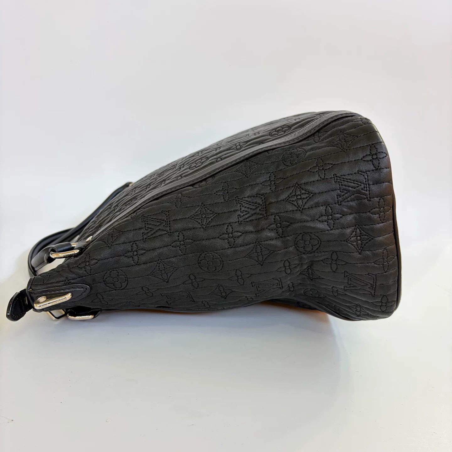 Louis Vuitton Pre-loved Bag Very good condition Size ONE SIZE - 3 Thumbnail