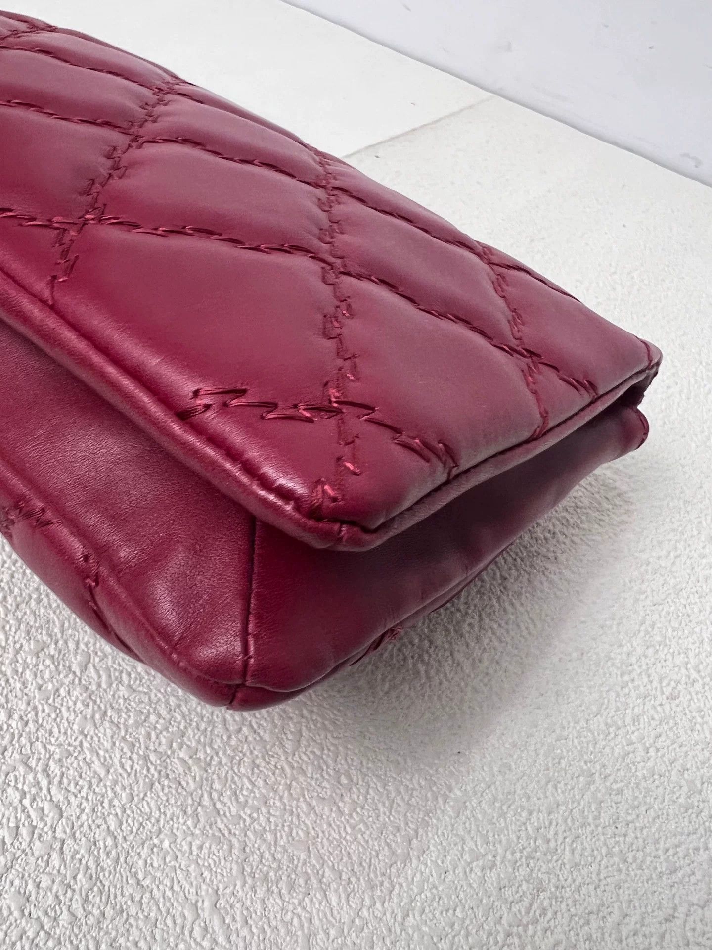Chanel Pre-loved Bag Very good condition Size ONE SIZE - 9 Thumbnail