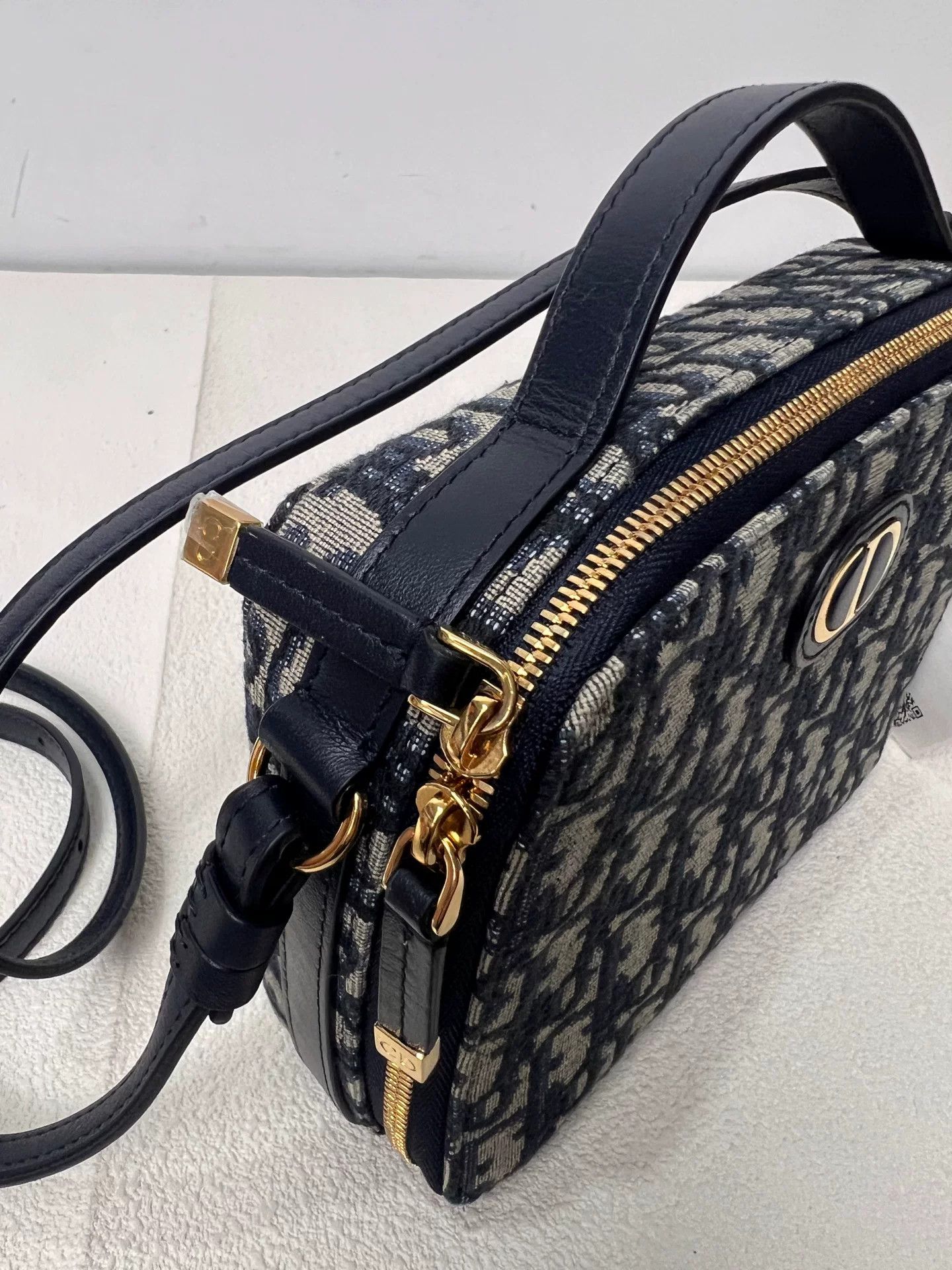 Dior Pre-loved Bag Very good condition Size ONE SIZE - 8 Thumbnail