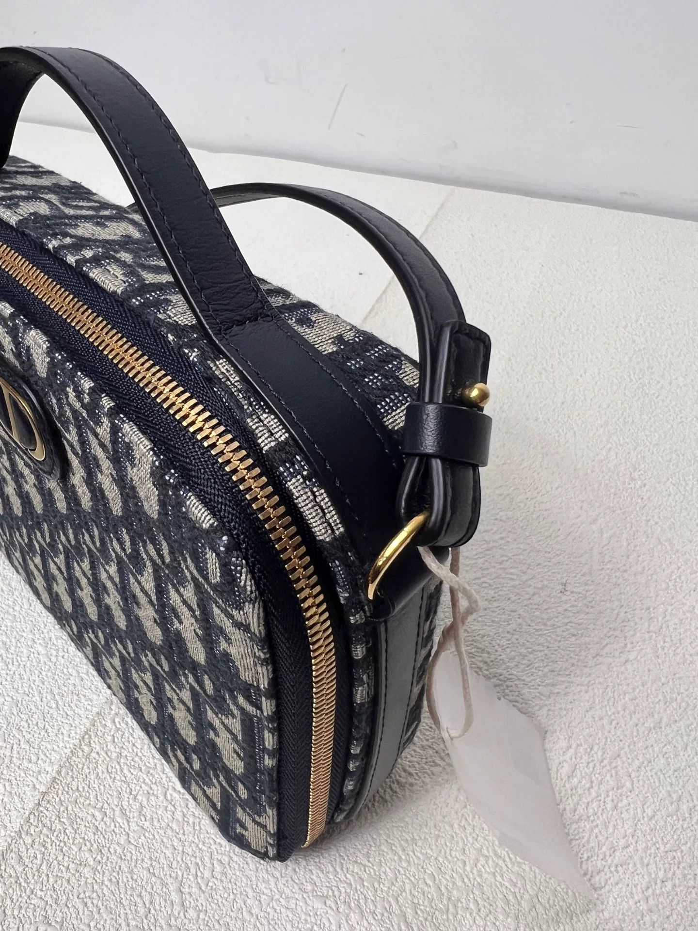 Dior Pre-loved Bag Very good condition Size ONE SIZE - 7 Thumbnail