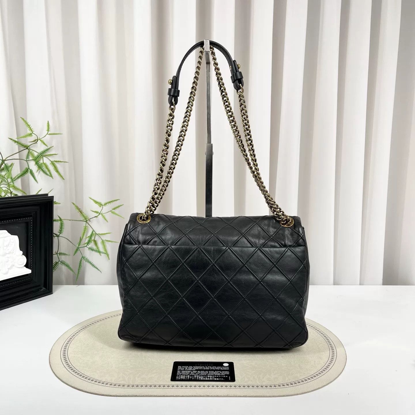 Chanel Pre-loved Bag Very good condition Size ONE SIZE - 2 Thumbnail
