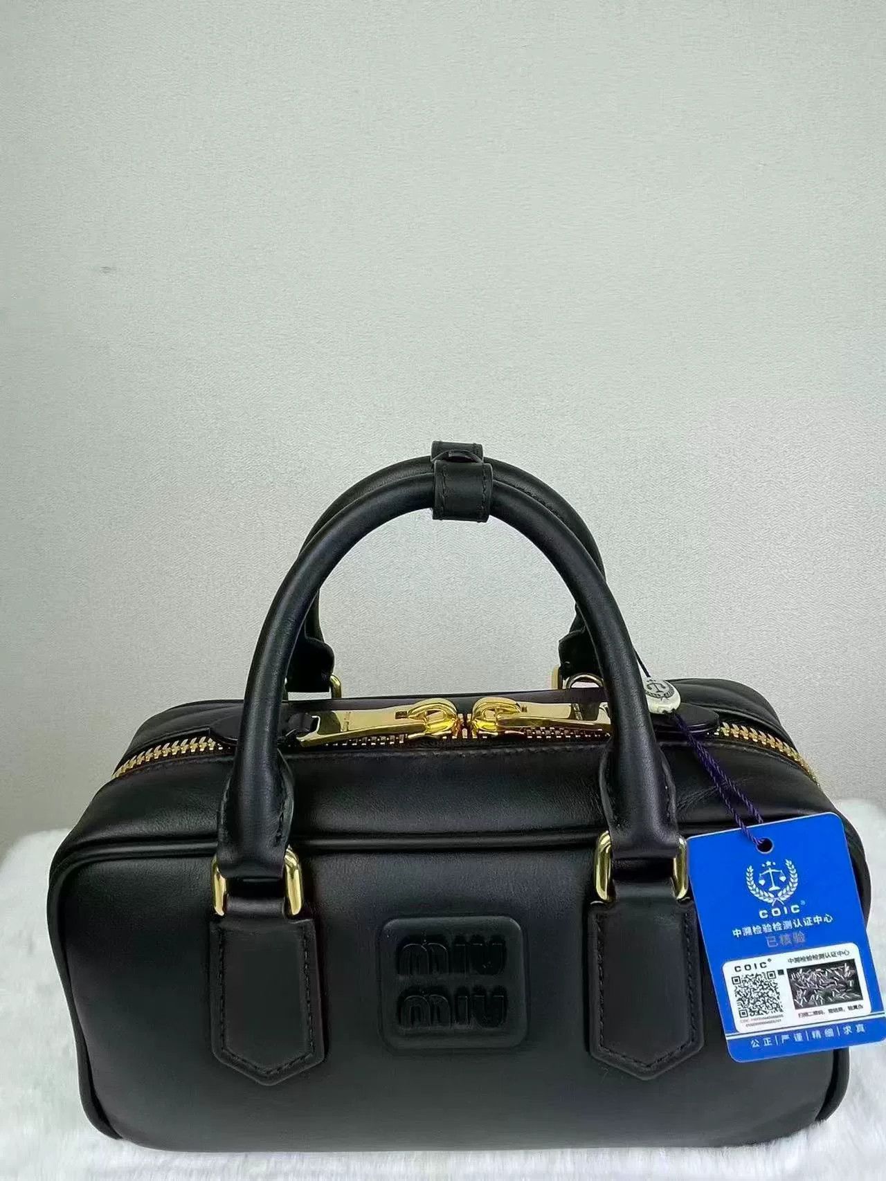 Miu Miu Pre-loved Bag Very good condition Size ONE SIZE - 2 Thumbnail
