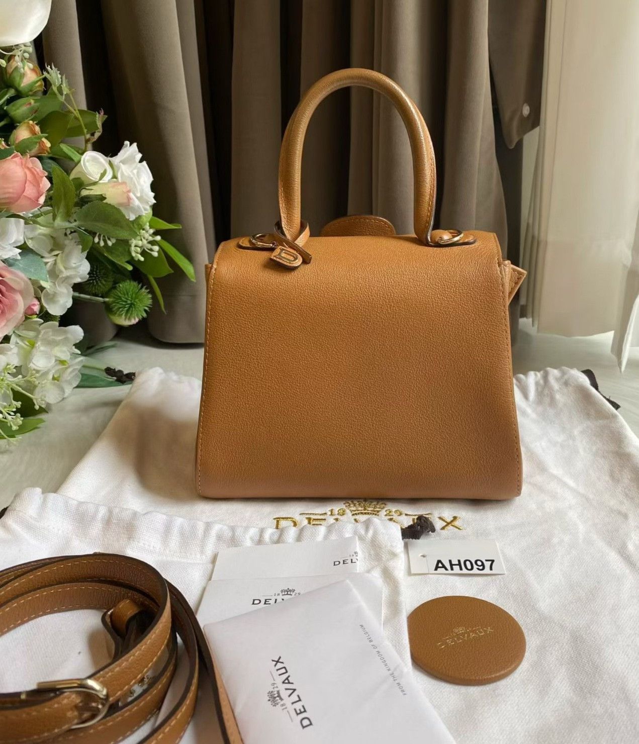 Louis Vuitton Pre-loved Bag Very good condition Size ONE SIZE - 3 Thumbnail