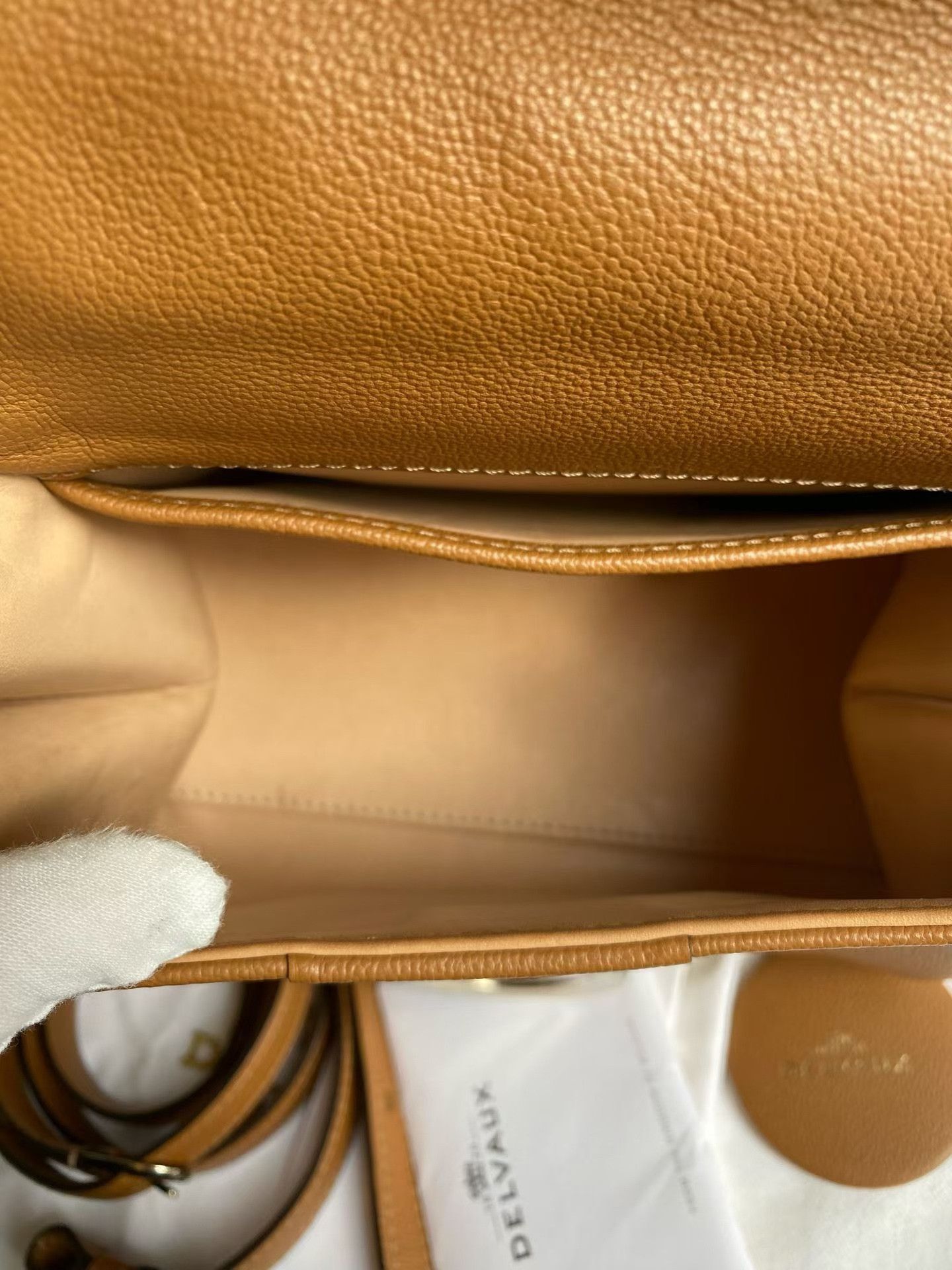Louis Vuitton Pre-loved Bag Very good condition Size ONE SIZE - 7 Thumbnail