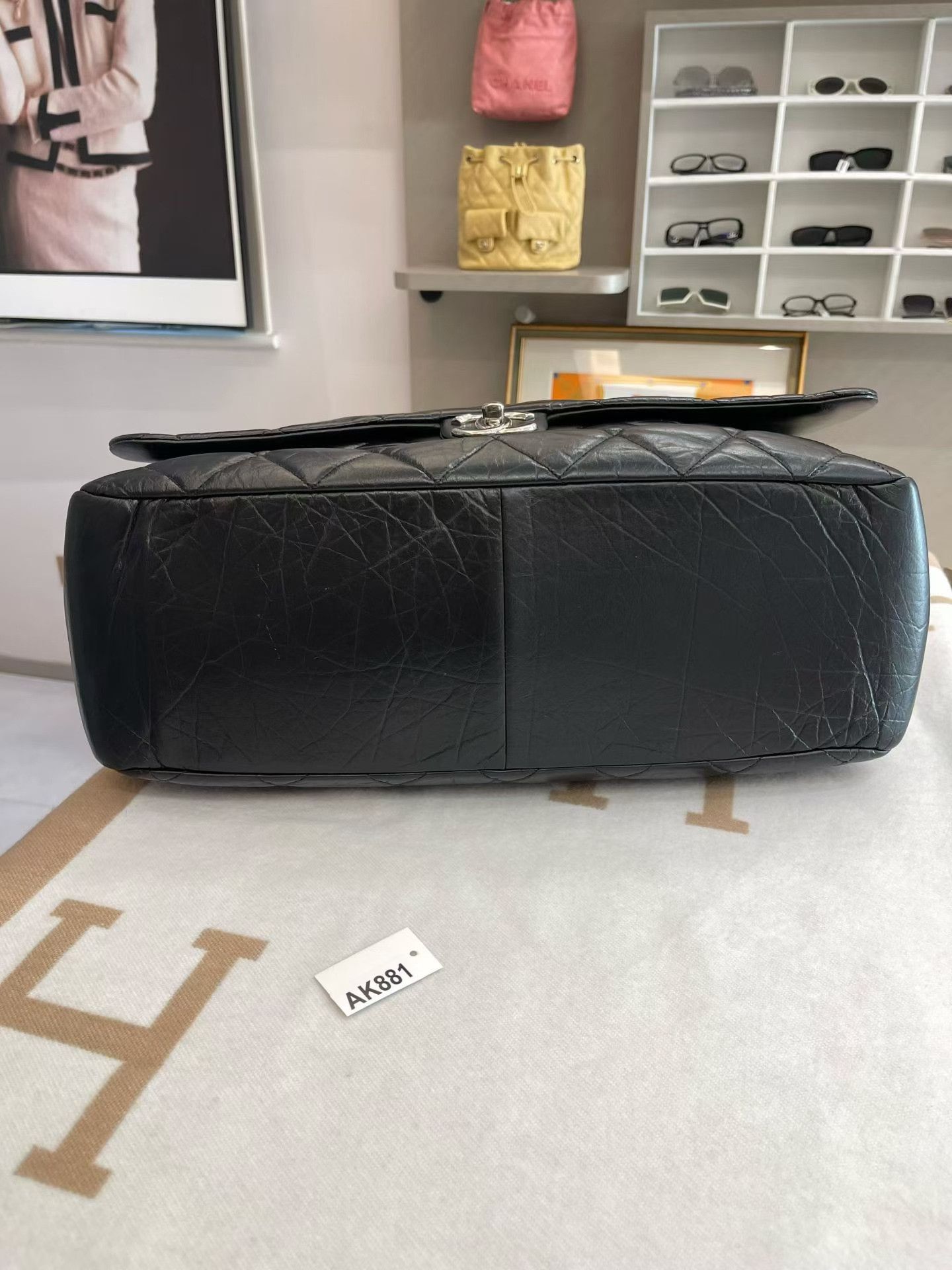 Chanel Pre-loved Bag Very good condition Size ONE SIZE - 8 Thumbnail