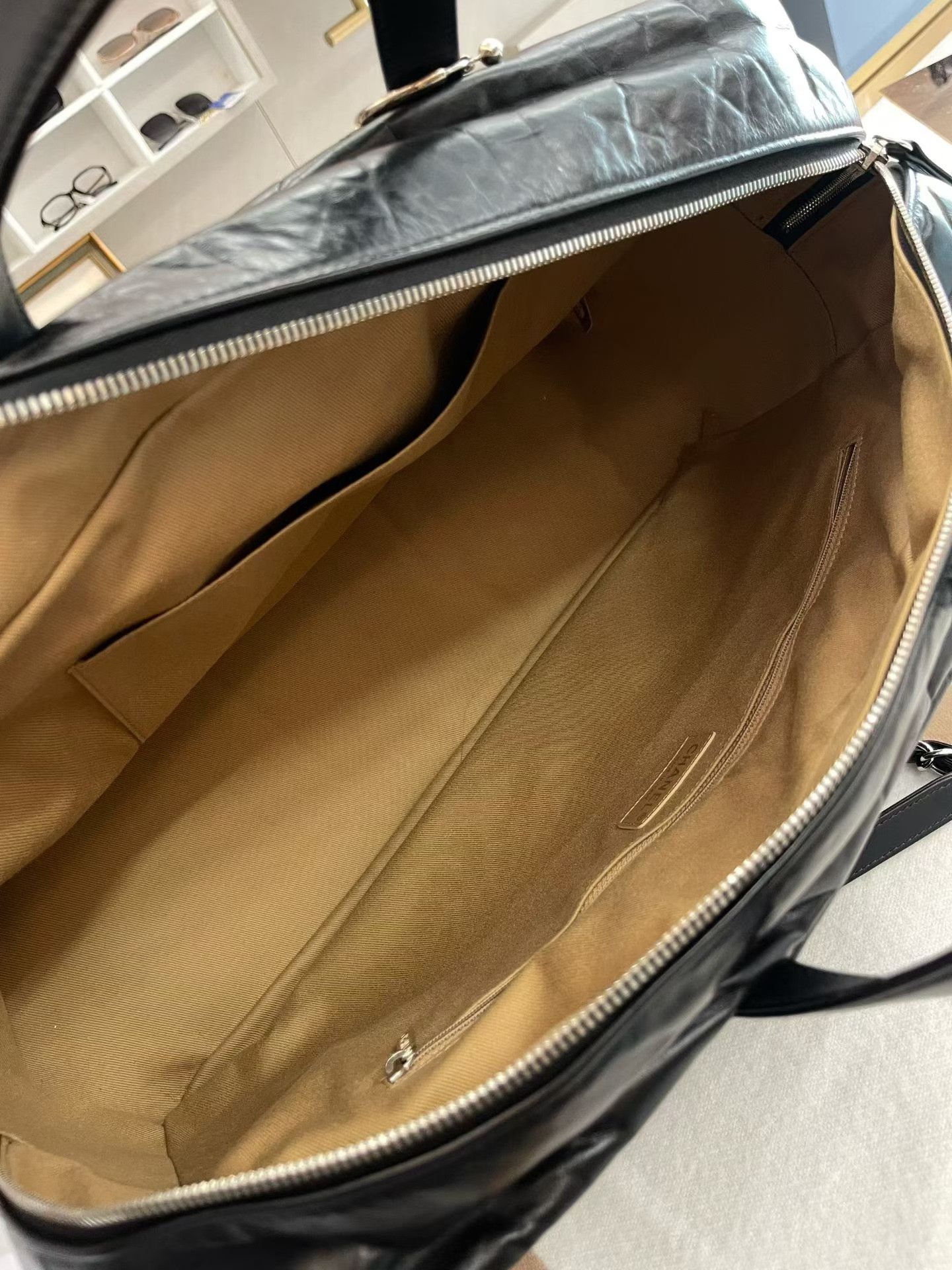 Chanel Pre-loved Bag Very good condition Size ONE SIZE - 9 Thumbnail