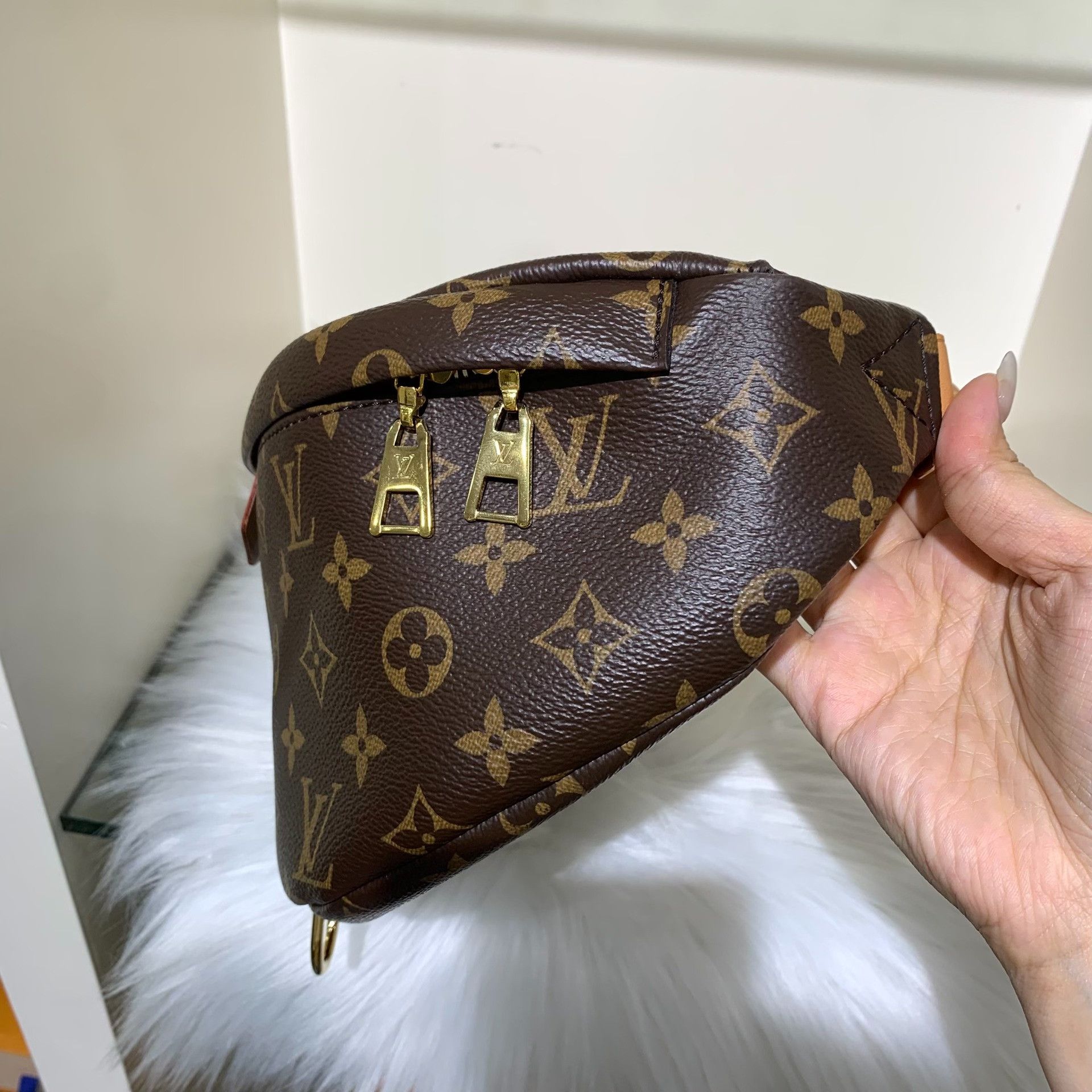 Louis Vuitton Pre-loved Bag Very good condition Size ONE SIZE - 3 Thumbnail