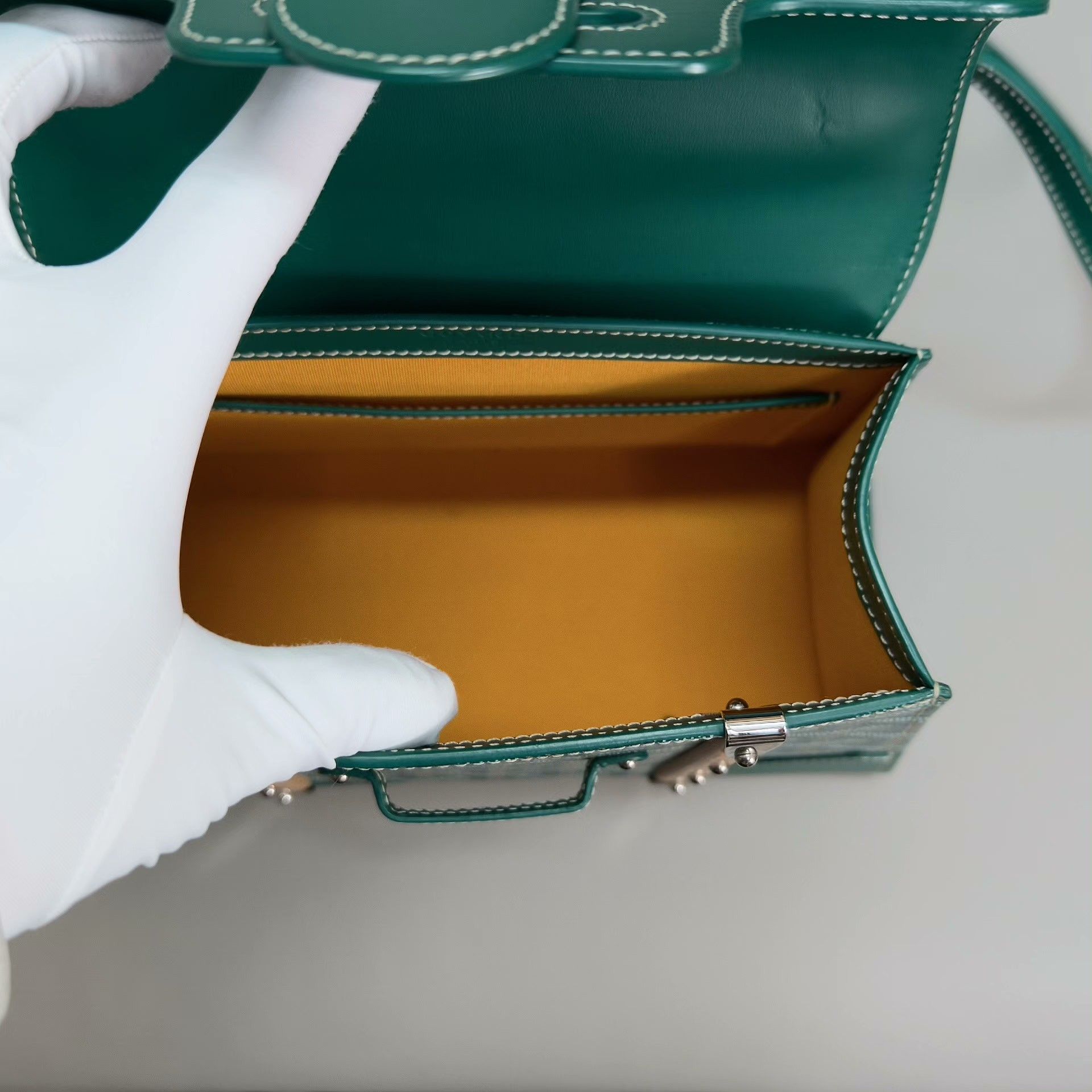 Goyard Pre-loved Bag Very good condition Size ONE SIZE - 6 Thumbnail