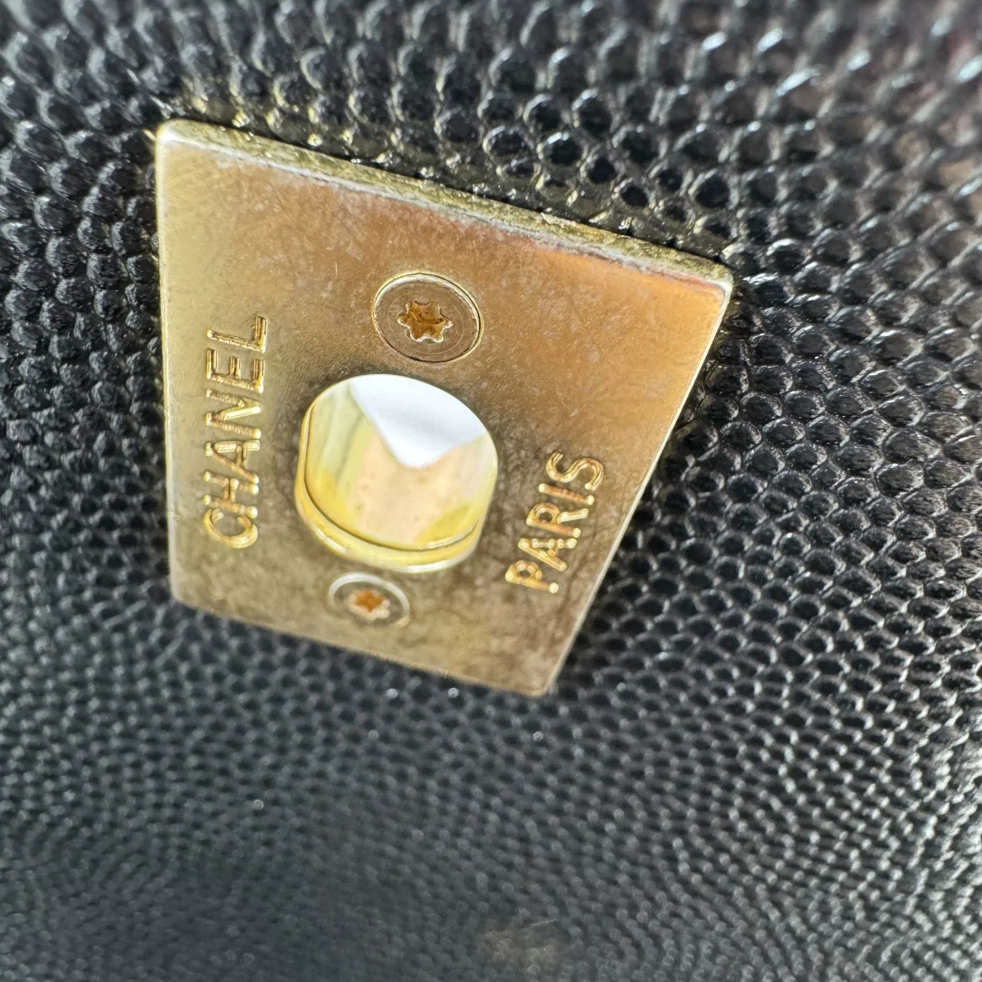 Chanel Pre-loved Bag Very good condition Size ONE SIZE - 9 Thumbnail