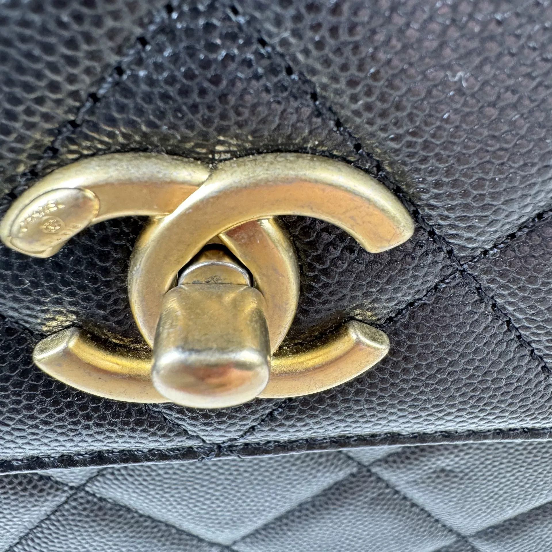 Chanel Pre-loved Bag Very good condition Size ONE SIZE - 8 Thumbnail
