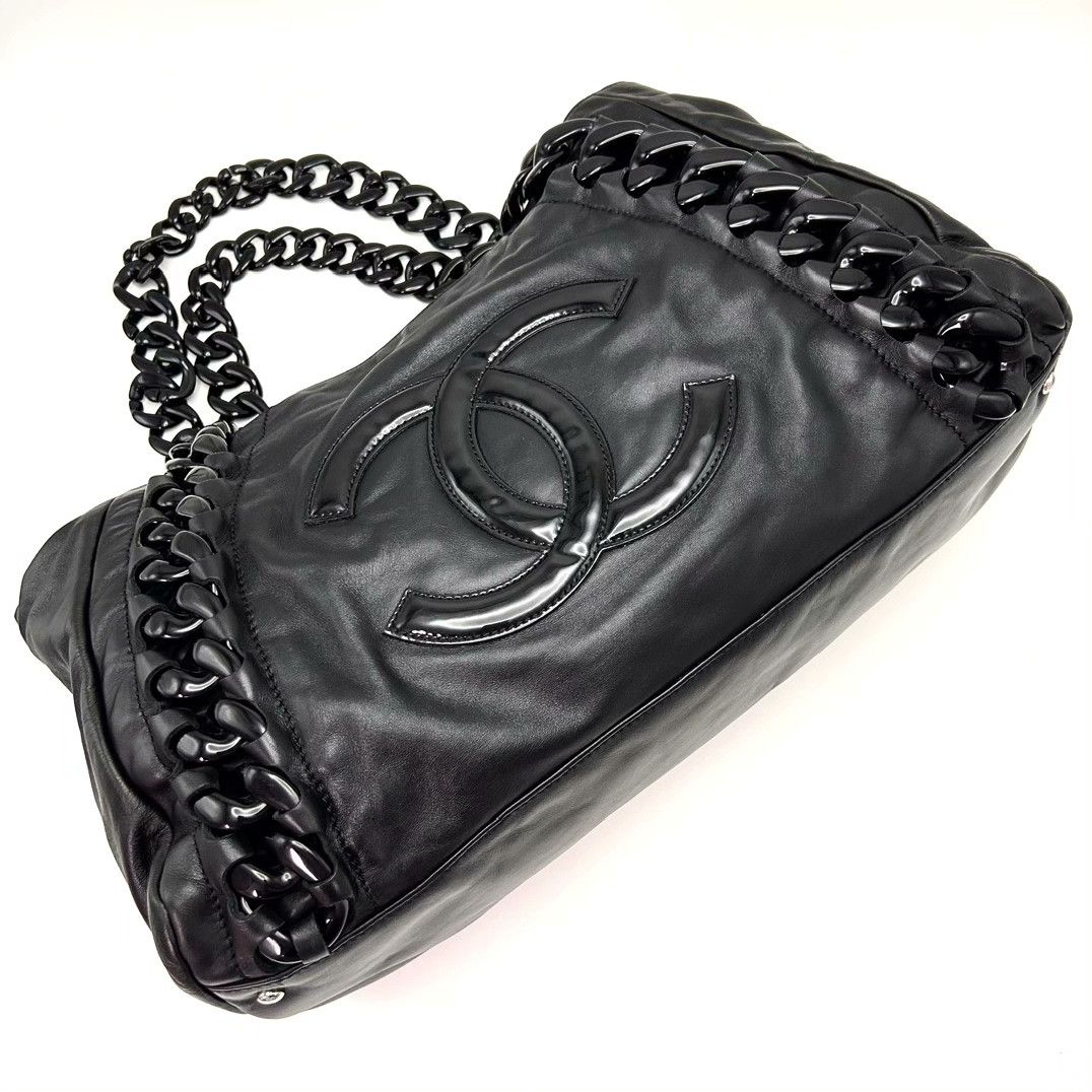 Chanel Pre-loved Bag Very good condition Size ONE SIZE - 4 Thumbnail