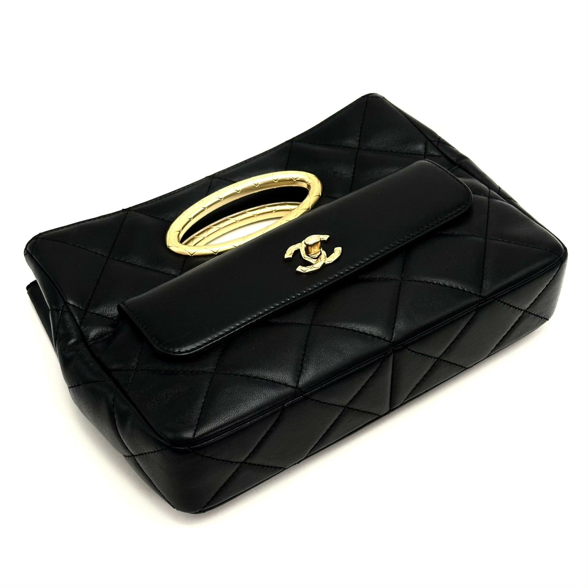 Chanel Pre-loved Bag Very good condition Size ONE SIZE - 6 Thumbnail