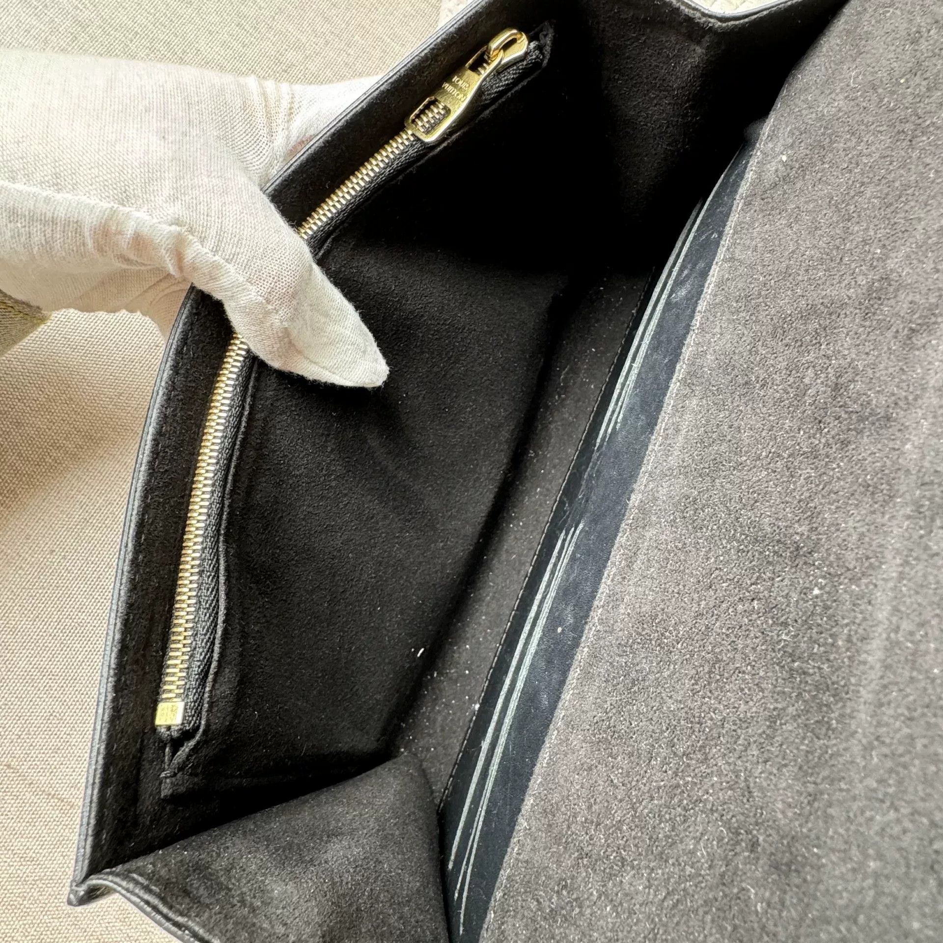 Louis Vuitton Pre-loved Bag Very good condition Size ONE SIZE - 3 Thumbnail