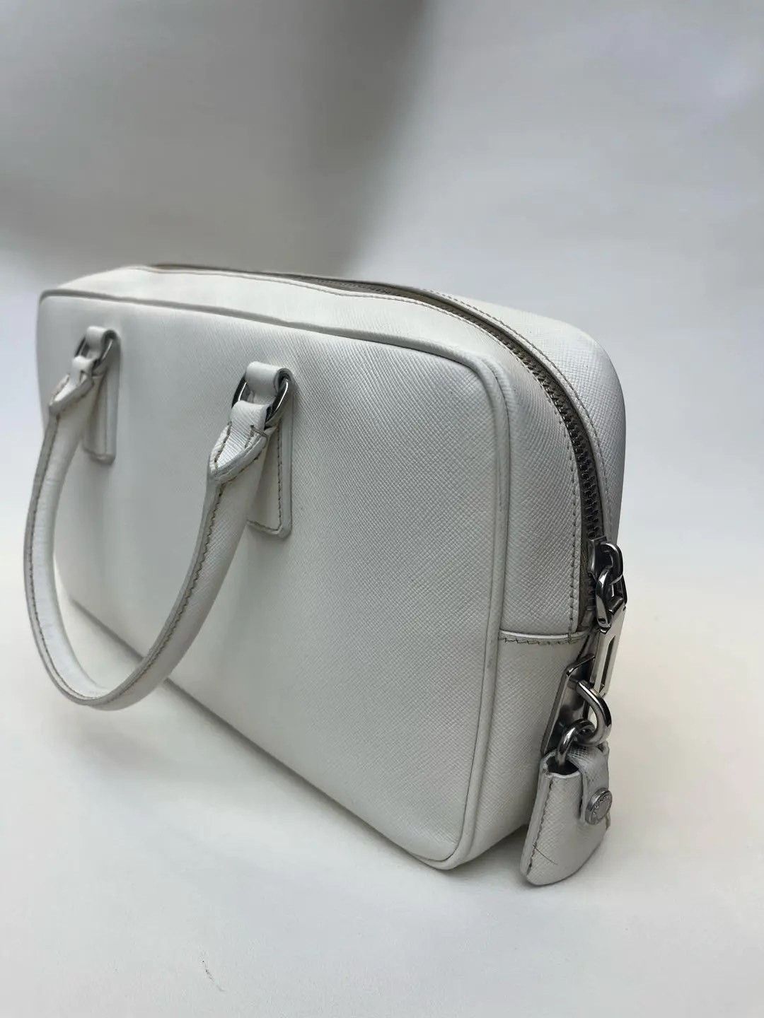 Prada Pre-loved Bag Very good condition Size ONE SIZE - 4 Thumbnail