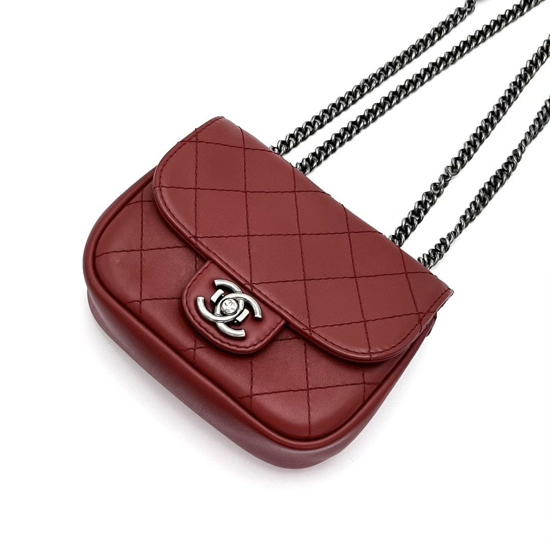Chanel Pre-loved Bag Very good condition Size ONE SIZE - 4 Thumbnail