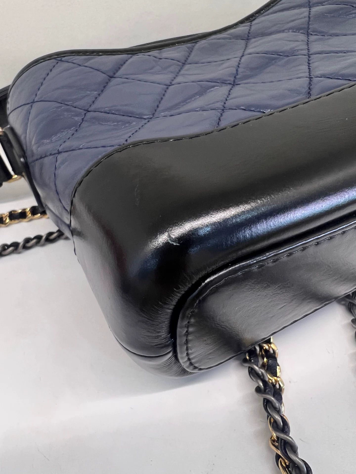 Chanel Pre-loved Bag Very good condition Size ONE SIZE - 4 Thumbnail