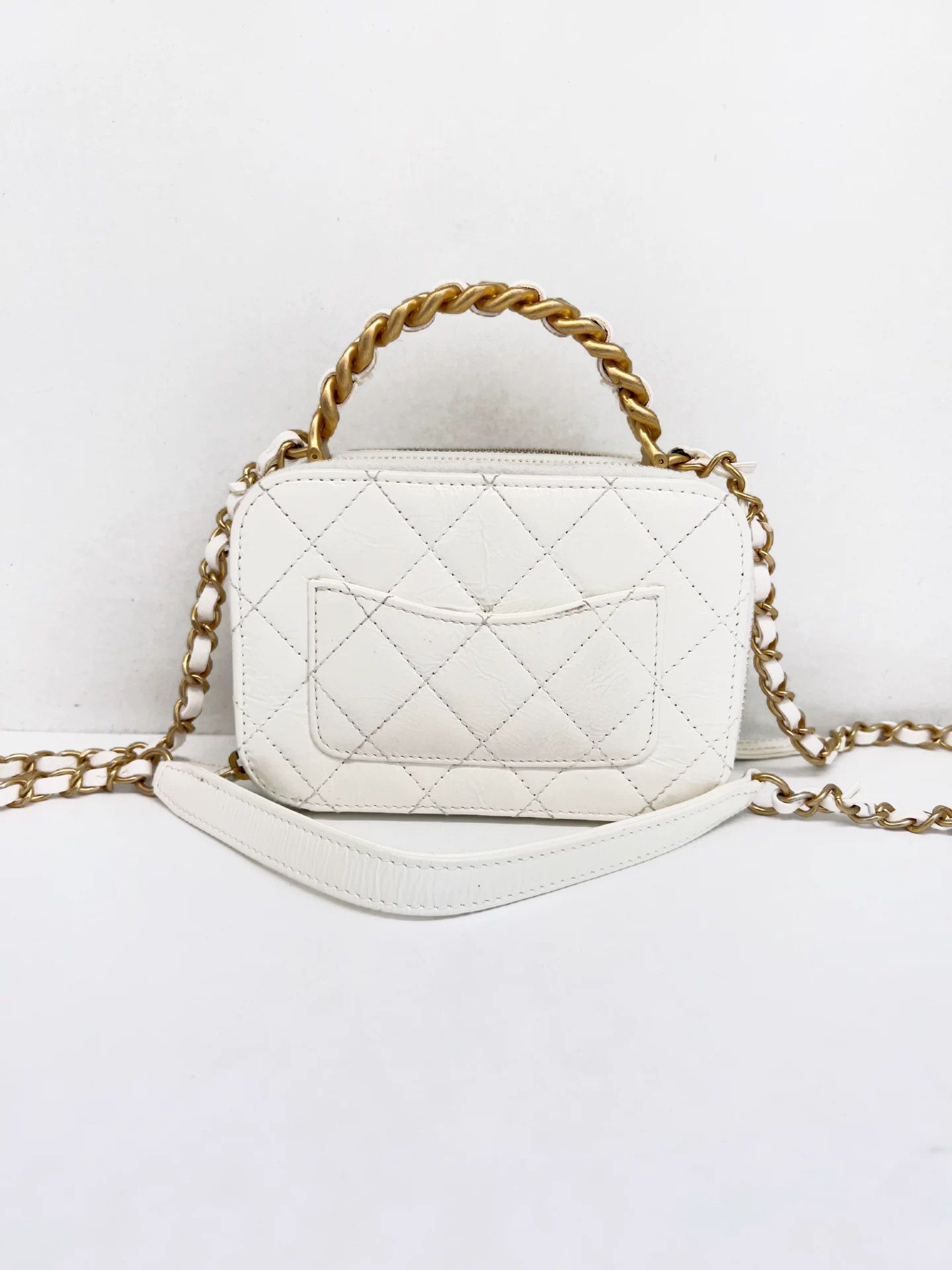 Chanel Pre-loved Bag Very good condition Size ONE SIZE - 2 Thumbnail
