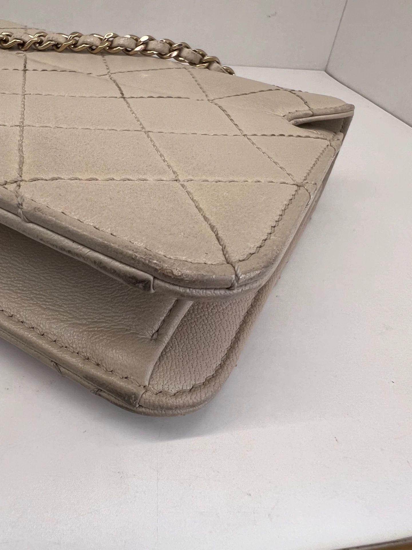 Chanel Pre-loved Bag Very good condition Size ONE SIZE - 3 Thumbnail